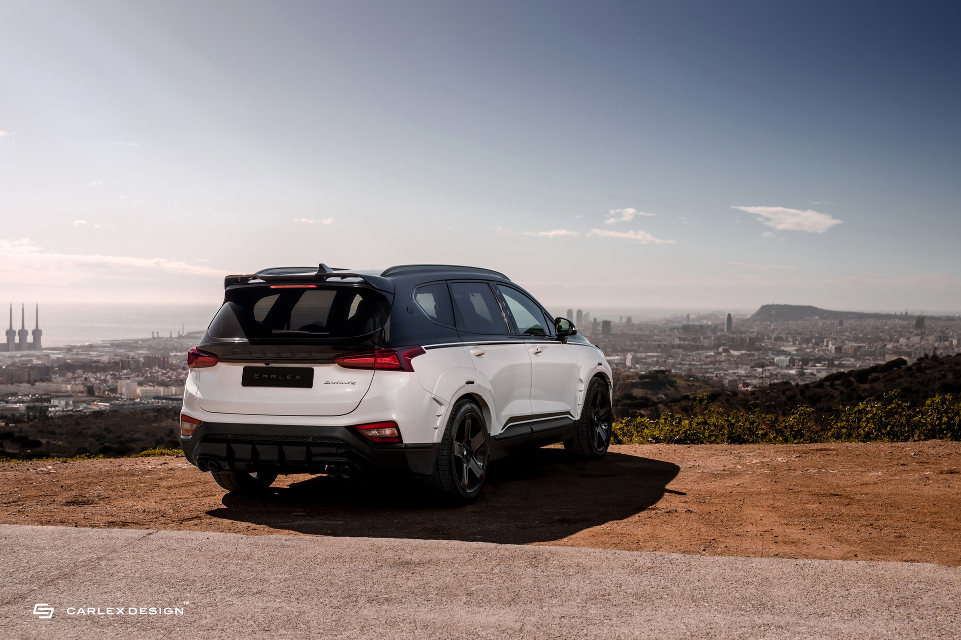 Carlex Design Goes Pretty Wild With Hyundai Santa Fe Makeover