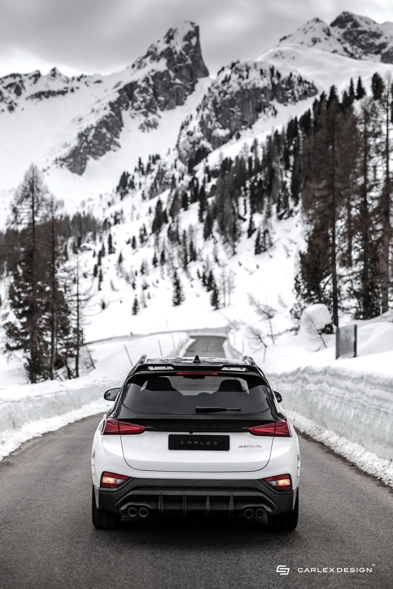 Carlex Design Goes Pretty Wild With Hyundai Santa Fe Makeover