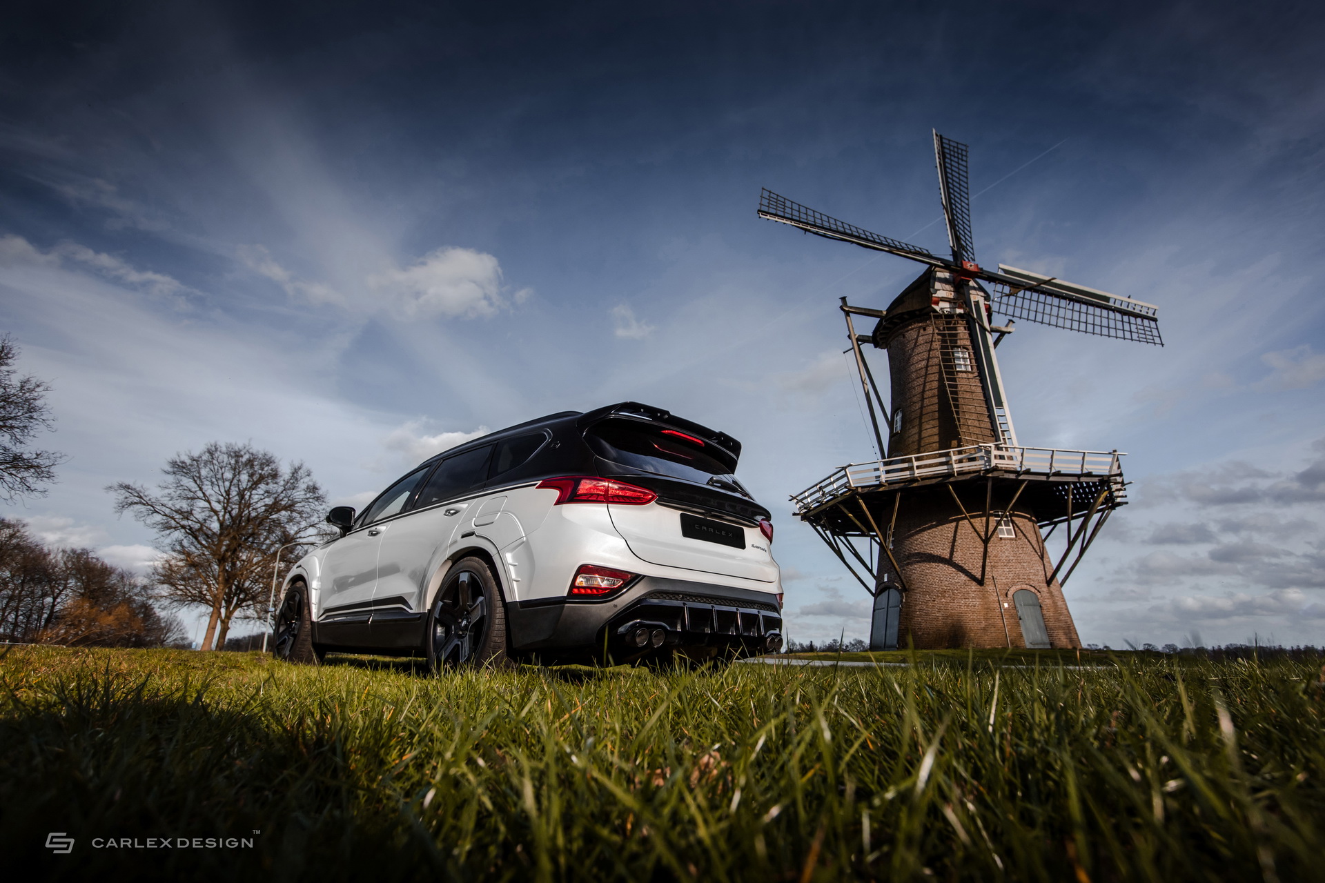 Carlex Design Goes Pretty Wild With Hyundai Santa Fe Makeover