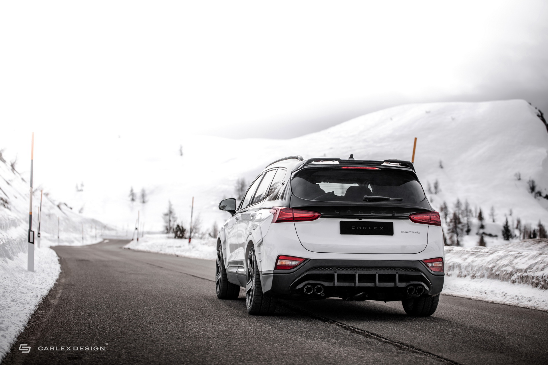 Carlex Design Goes Pretty Wild With Hyundai Santa Fe Makeover