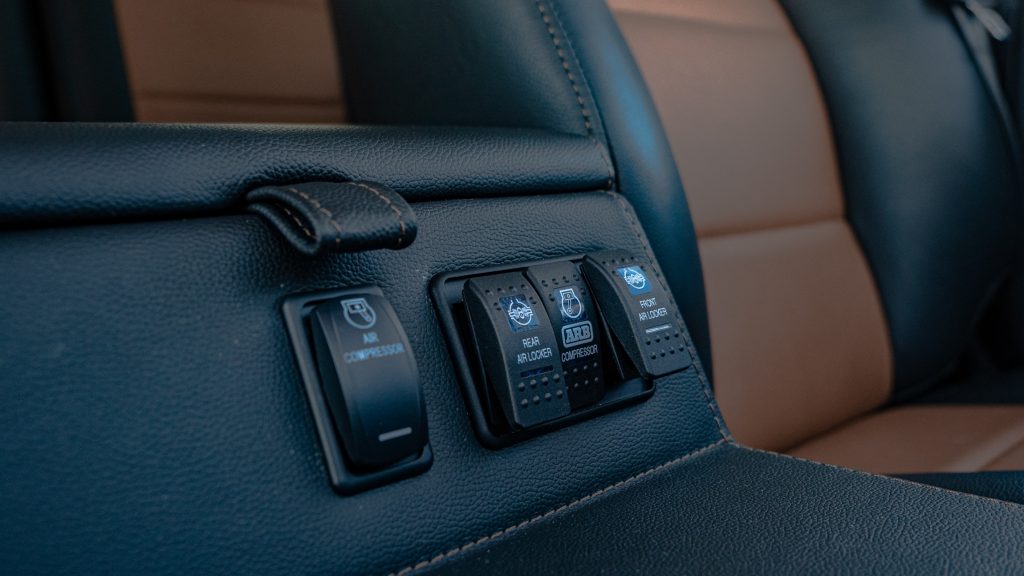 1993 Land Rover Defender Project Alpine Yeti Has A Cummins Diesel And A Dodge 8sp Automatic