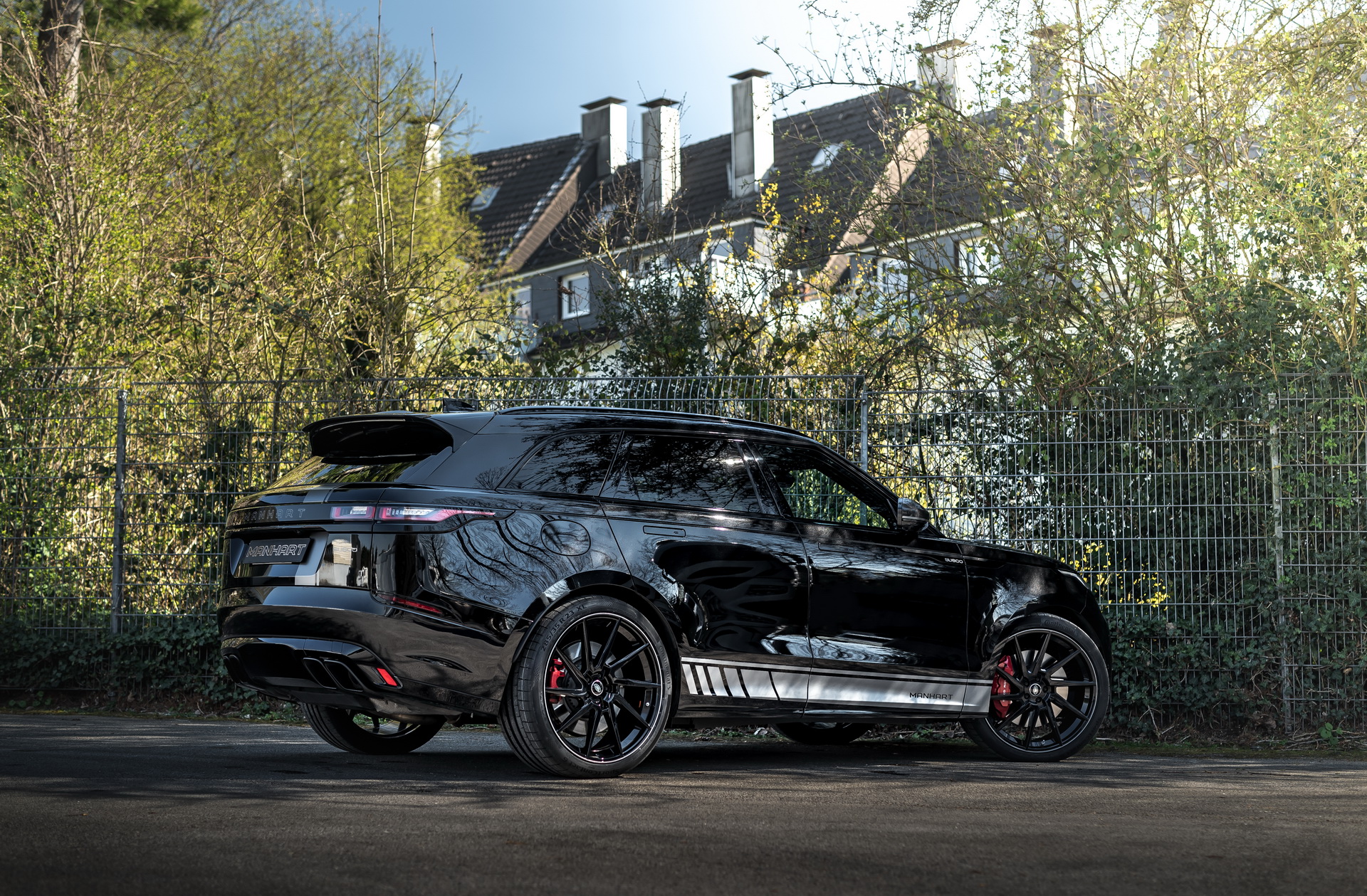 Manhart Takes Range Rover Velar V8 Flagship To 592 HP