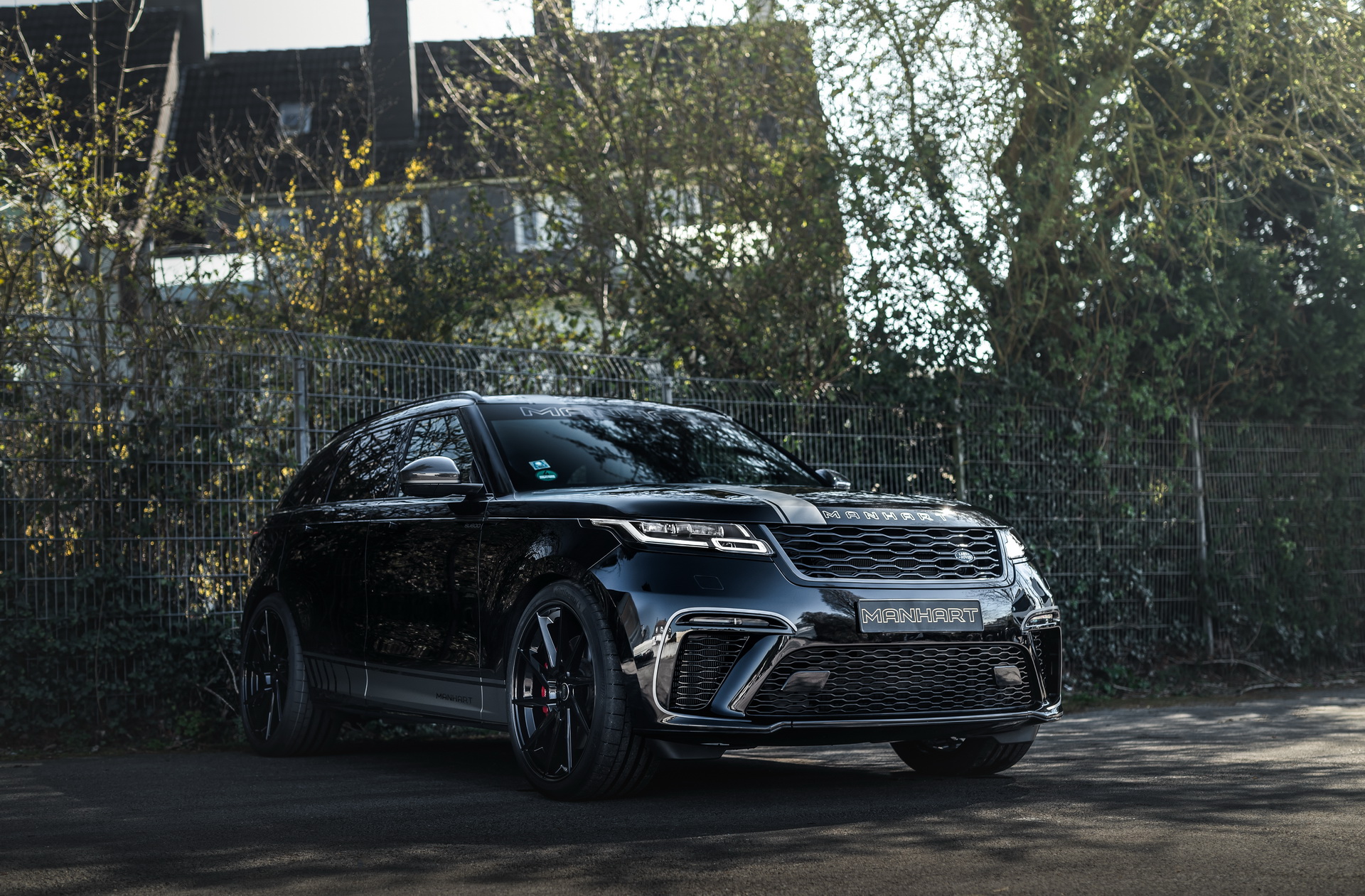 Manhart Takes Range Rover Velar V8 Flagship To 592 HP