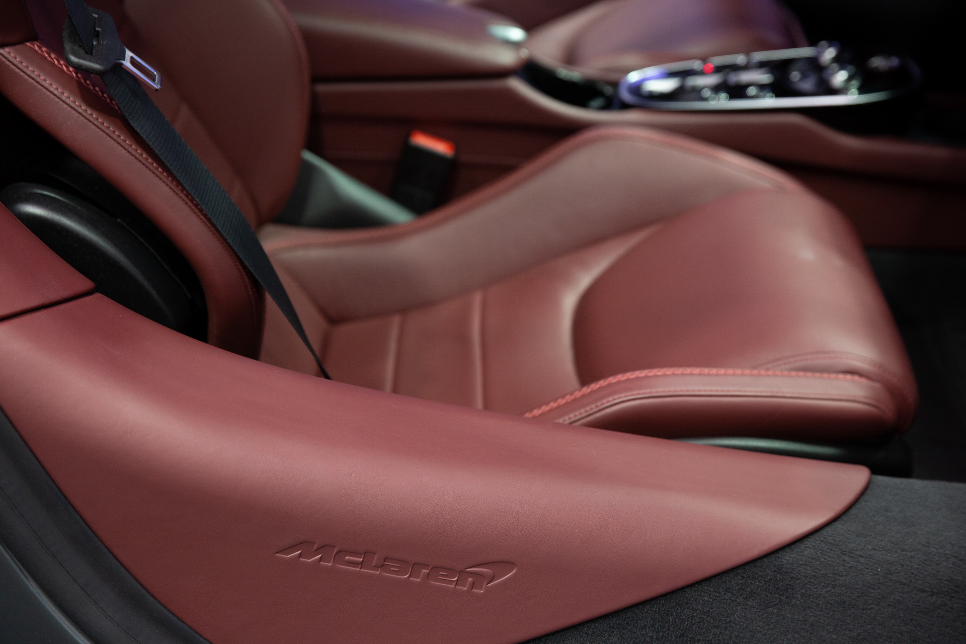 McLaren Details GT’s Innovative Space-Age Interior Materials