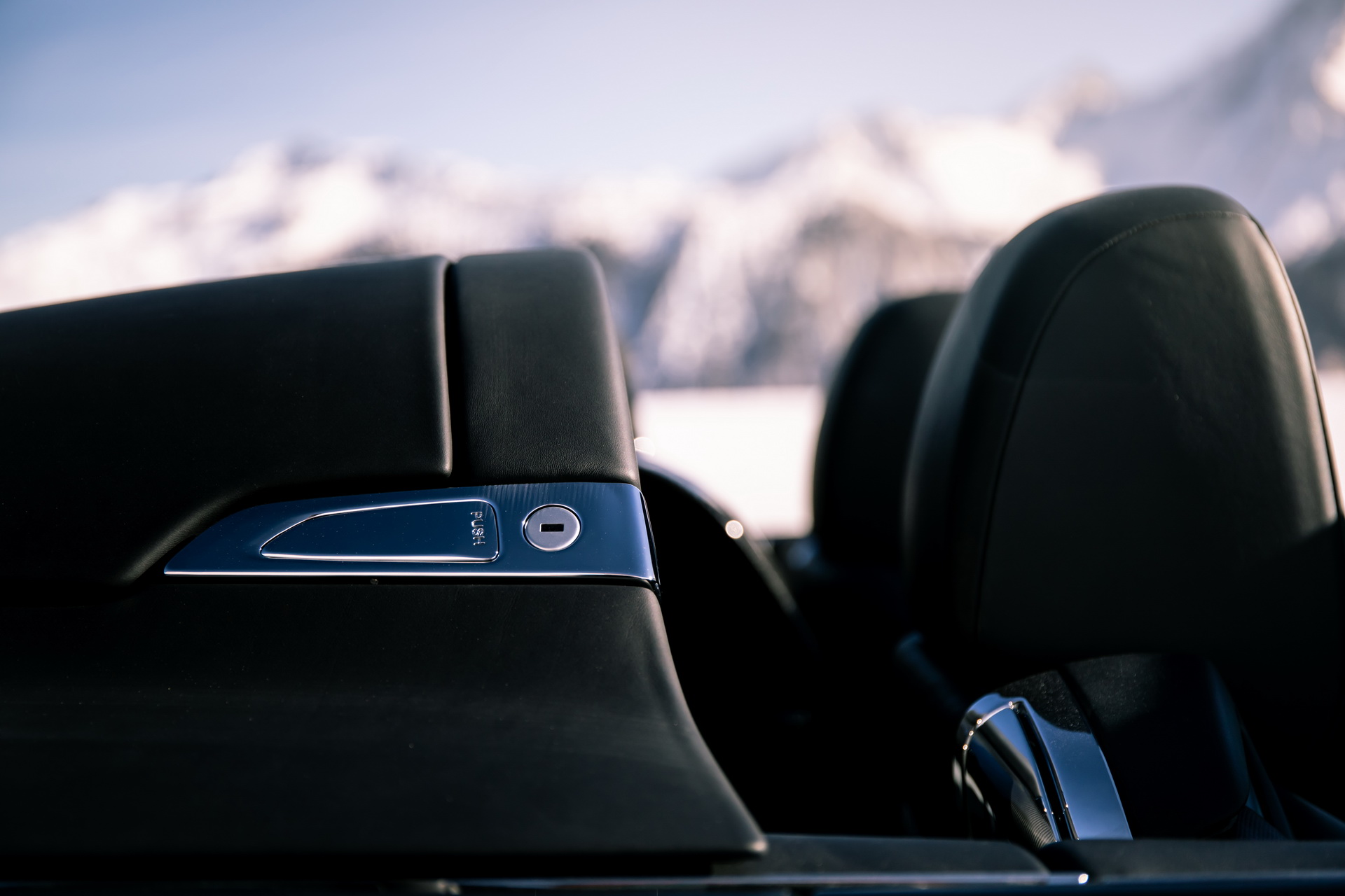 Rolls-Royce’s Aero Cowling Is How You Make Your Dawn Even More Exclusive