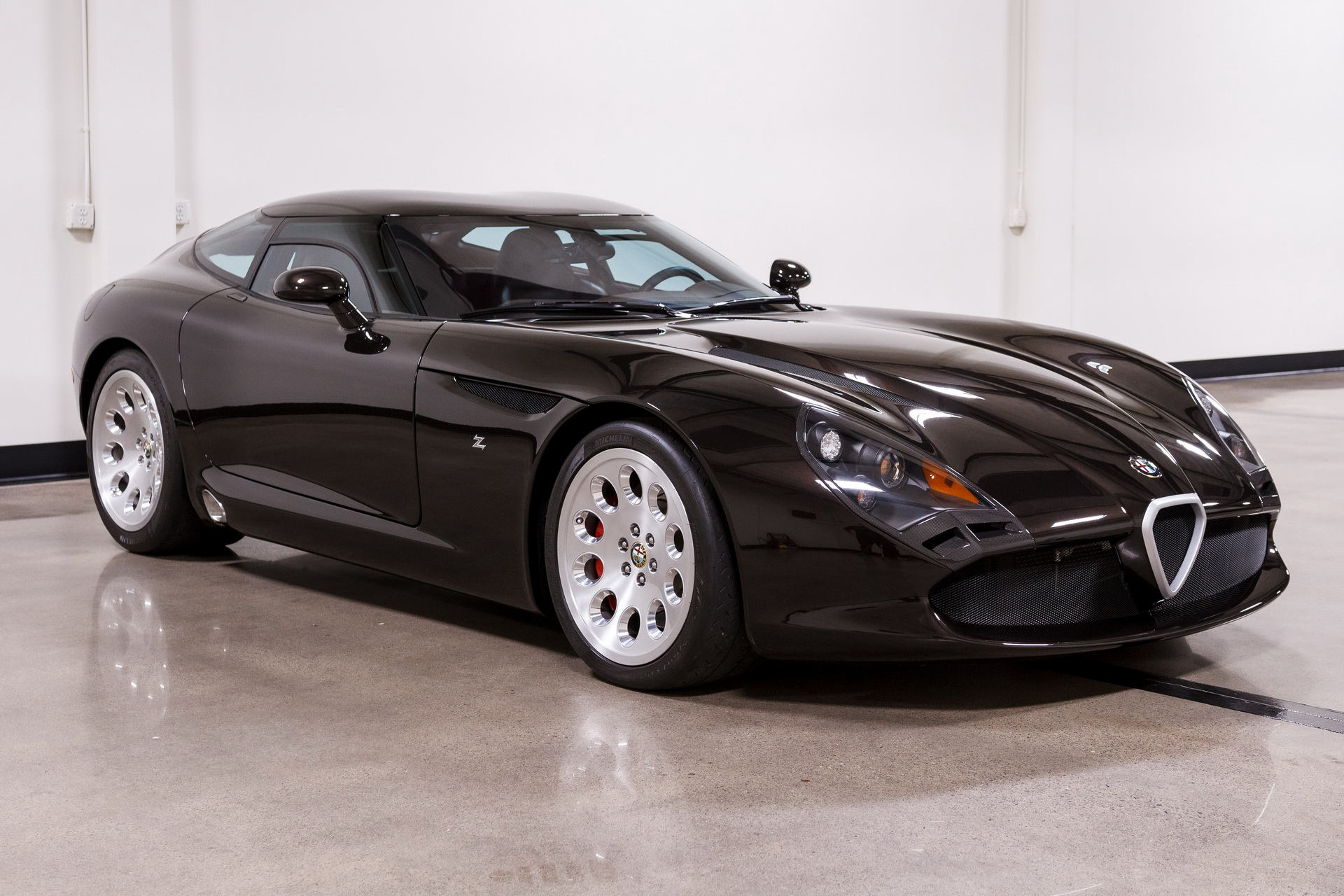 Alfa Romeo Zagato TZ3 Stradale Is The Weirdest Dodge Viper Ever