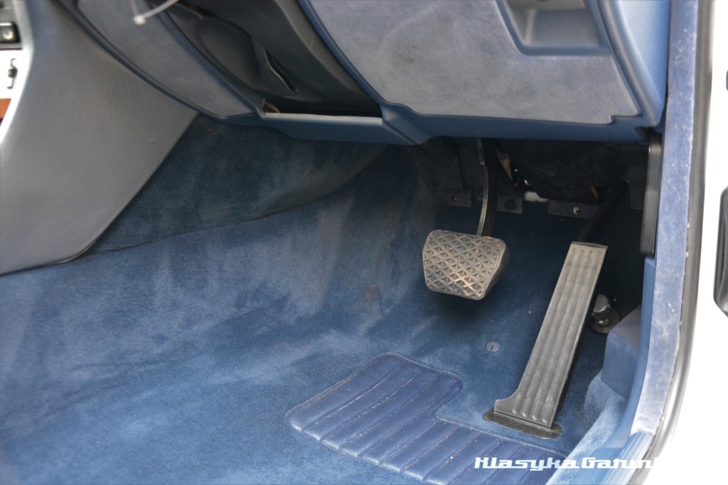 Dealer Stored New 1992 BMW 740i For Over 20 Years After Customer Died Before Taking Delivery