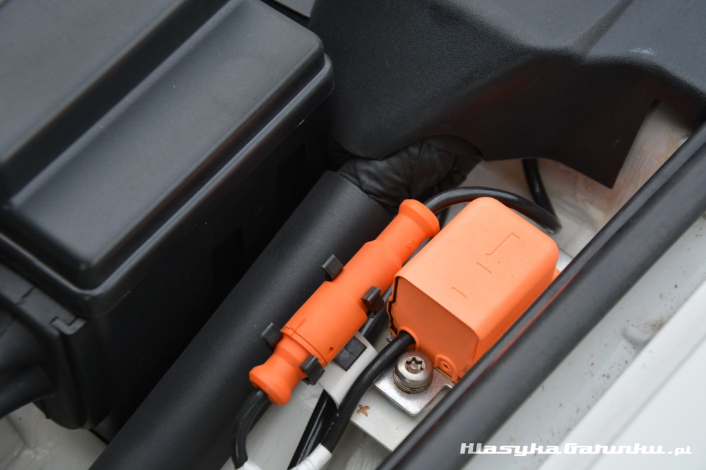 Dealer Stored New 1992 BMW 740i For Over 20 Years After Customer Died Before Taking Delivery