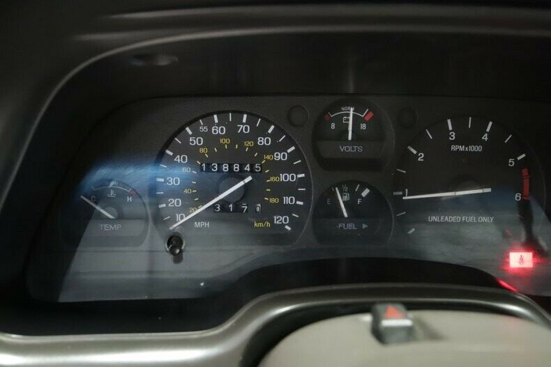 This Retro-Inspired Ford Thunderbird Is All Kinds Of Wrong