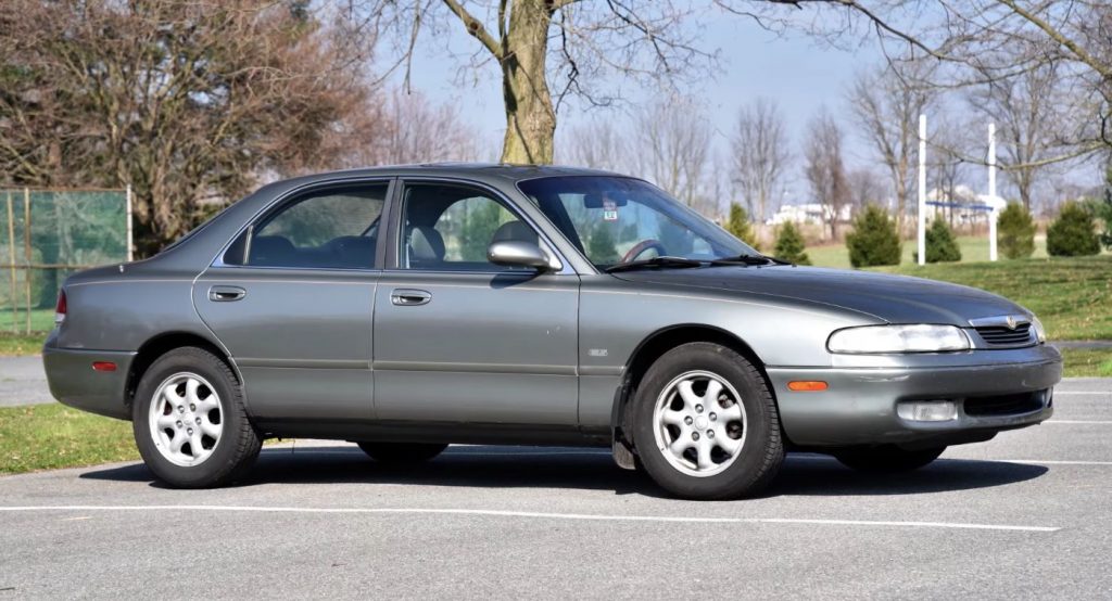  Vea por qué el Mazda 626 V6 es “el sedán genérico oficial de la década de 1990” |  Carcoops