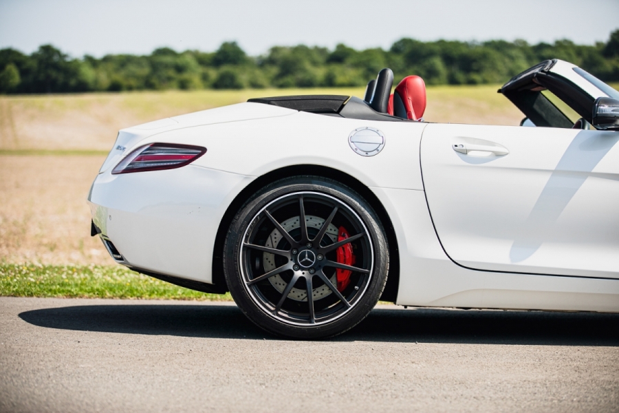 2011 Mercedes-Benz SLS AMG Roadster Exudes A Muscular Elegance