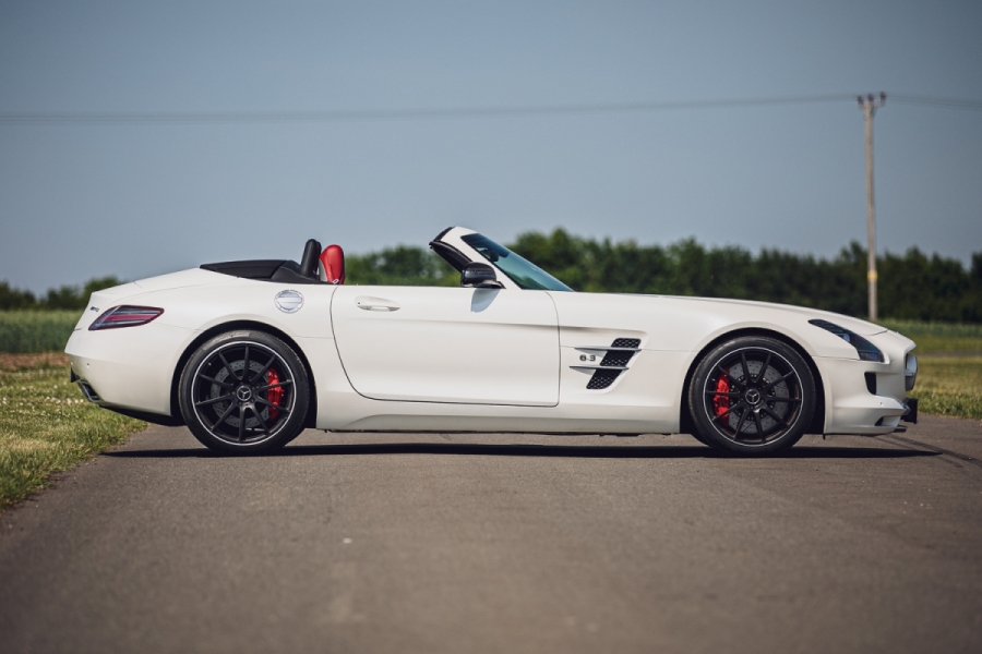 2011 Mercedes-Benz SLS AMG Roadster Exudes A Muscular Elegance