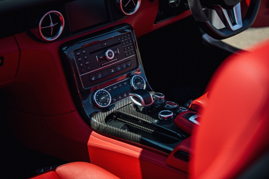 2011 Mercedes-Benz SLS AMG Roadster Exudes A Muscular Elegance