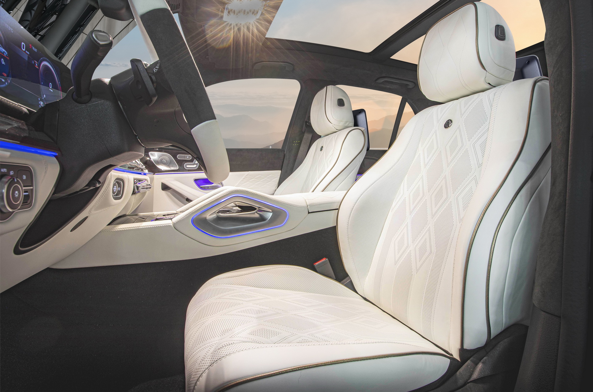 Mercedes-Benz GLE By Hofele Wants To Be A Maybach When It Grows Up