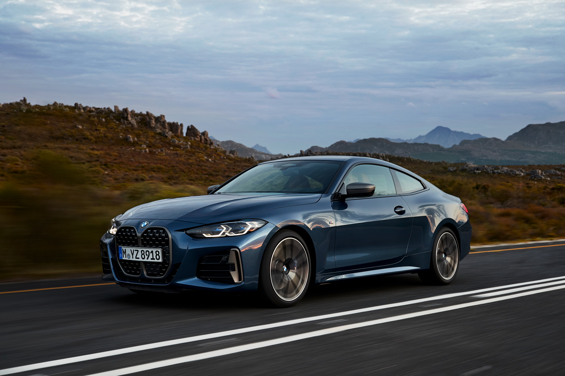 2021 BMW 4 Series Coupe Puts A Bold Face To A Dynamic Coupe Body