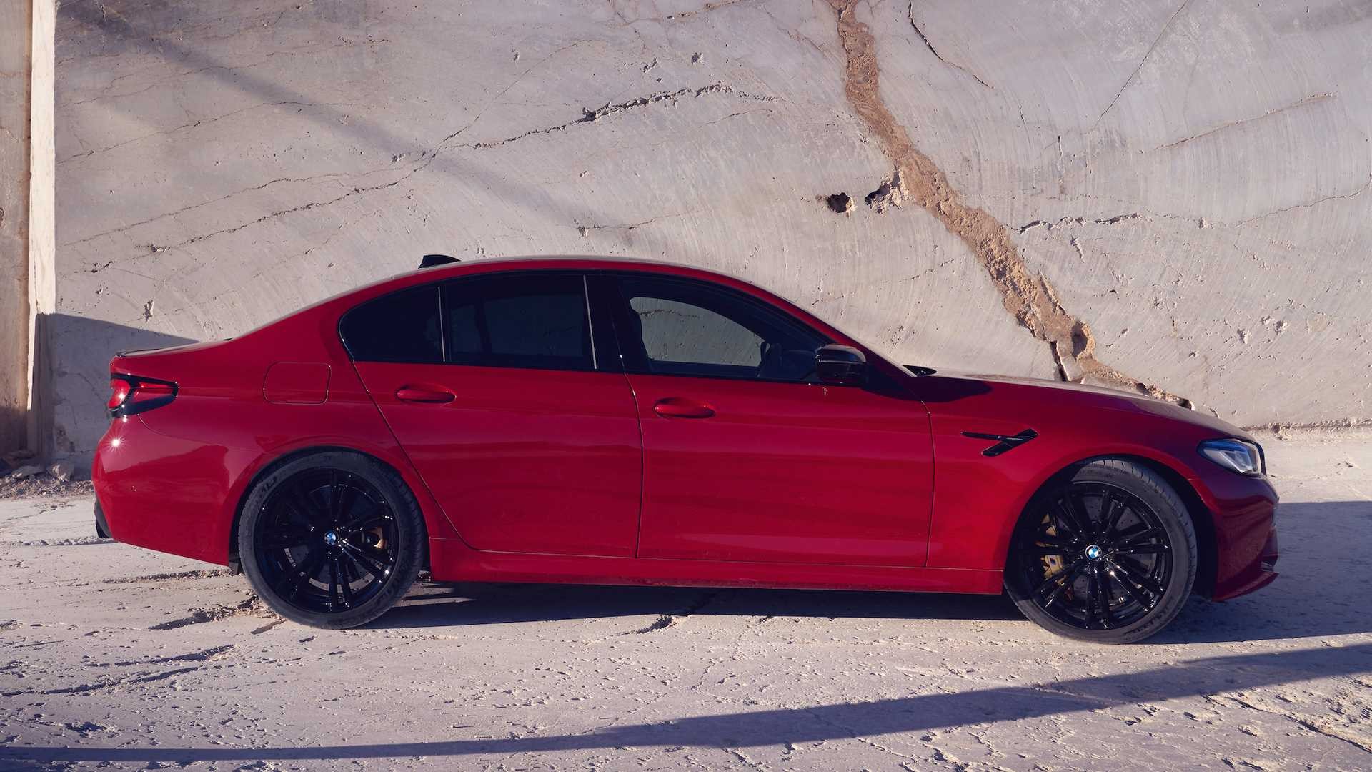 2021 BMW M5 Debuts News Looks And Updated Technology