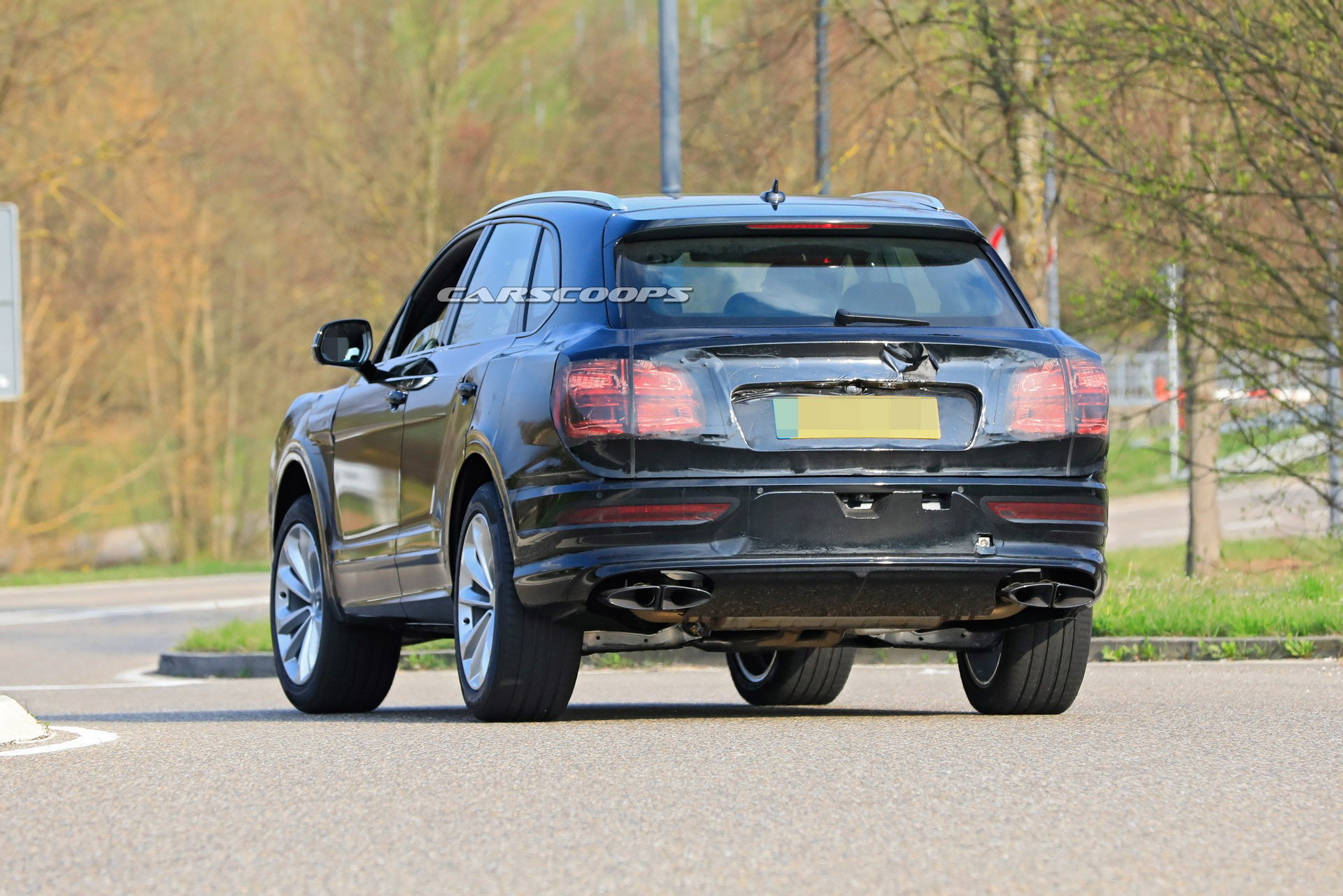 2021 Bentley Bentayga Facelift Aims To Make A Stodgy Old Brit A Bit Sportier