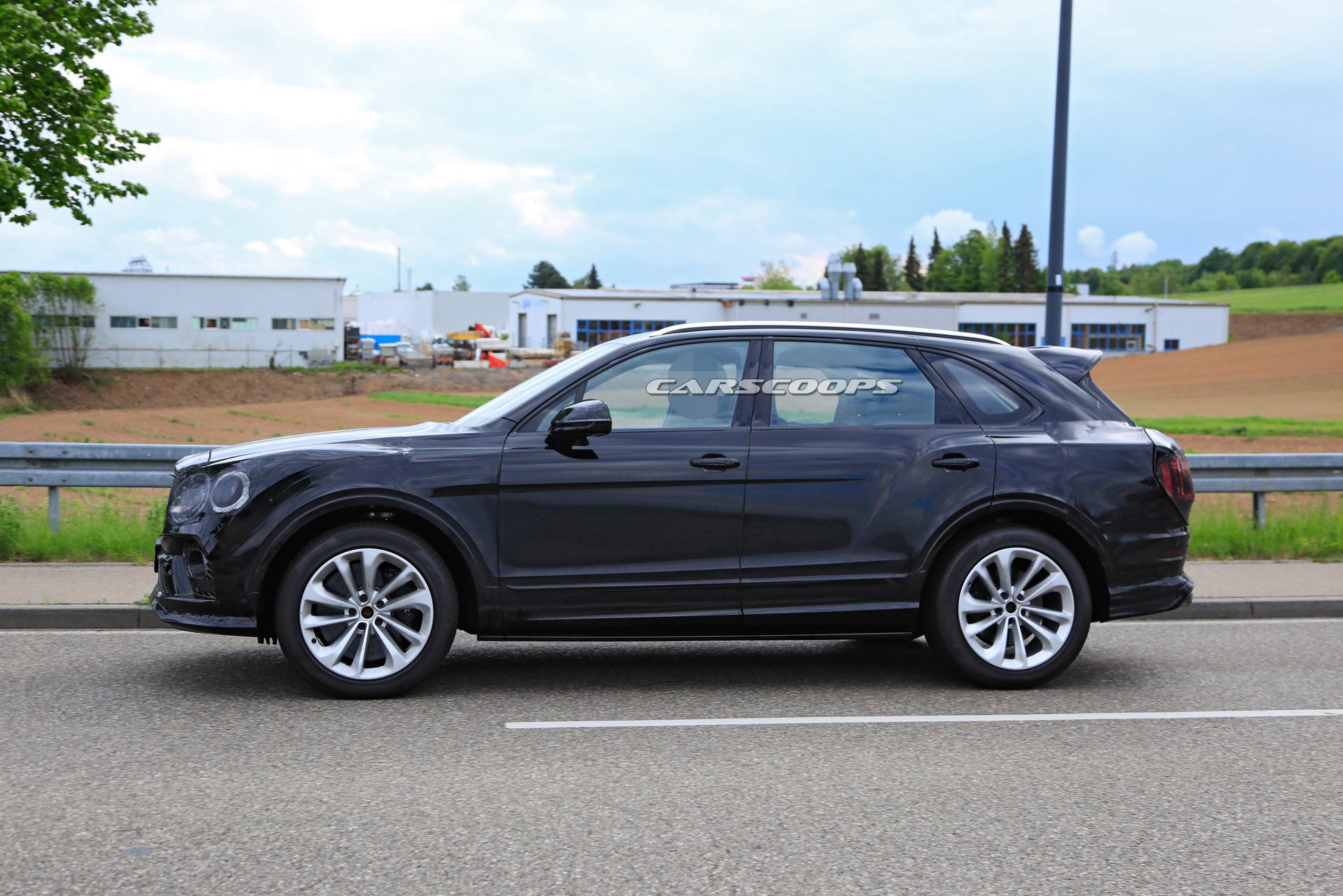 2021 Bentley Bentayga Facelift Aims To Make A Stodgy Old Brit A Bit Sportier