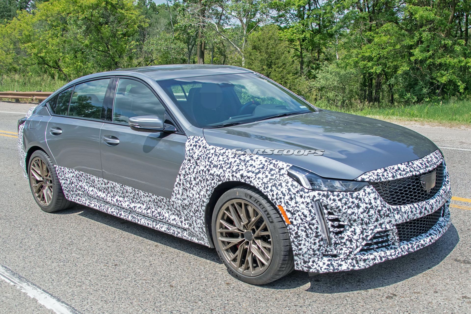 2021 cadillac ct5v blackwing looks the part with 19inch