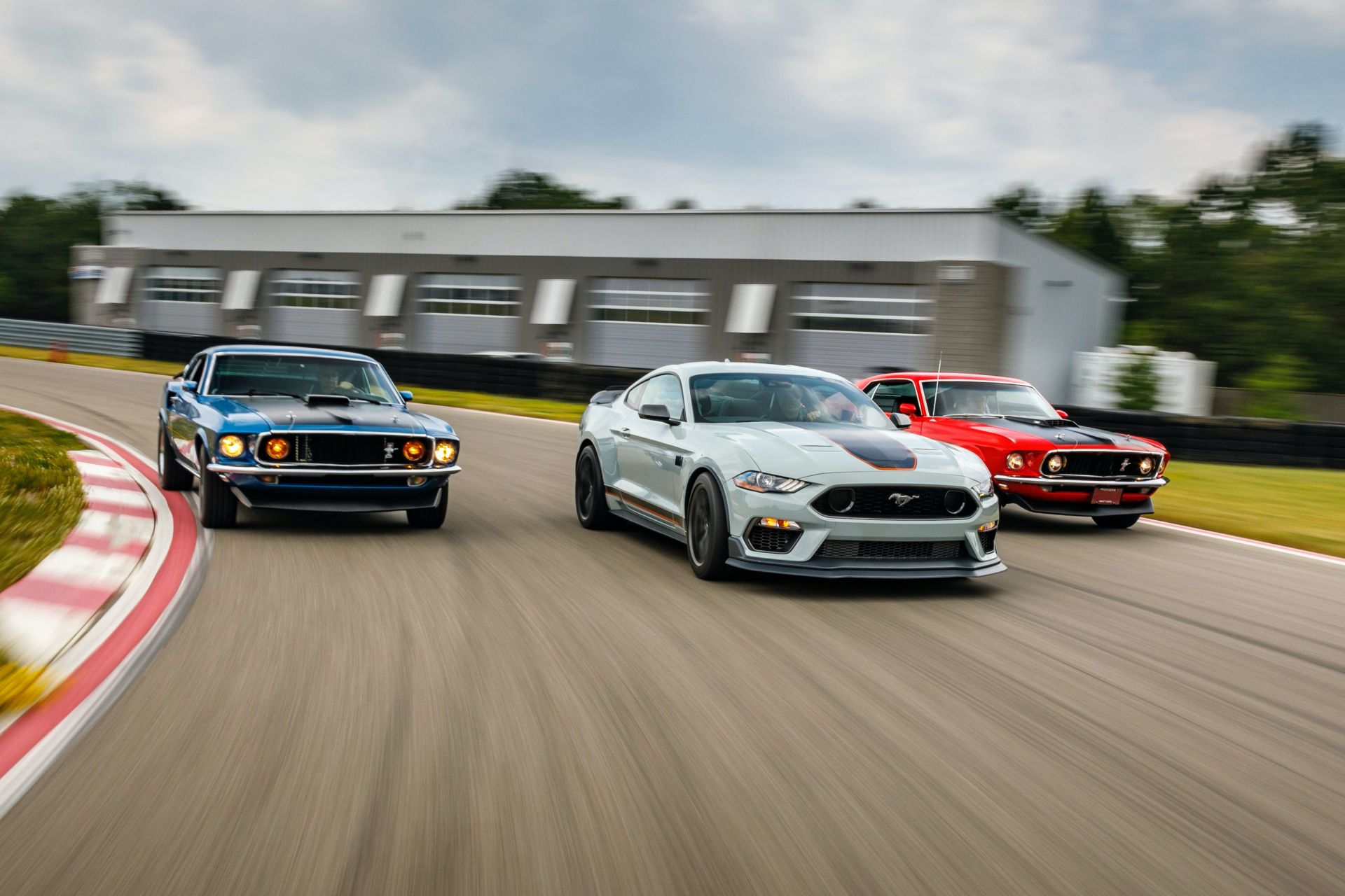 2021 Ford Mustang Mach 1 Is Back, Combines 480 HP V8 With Shelby GT350 Goodies