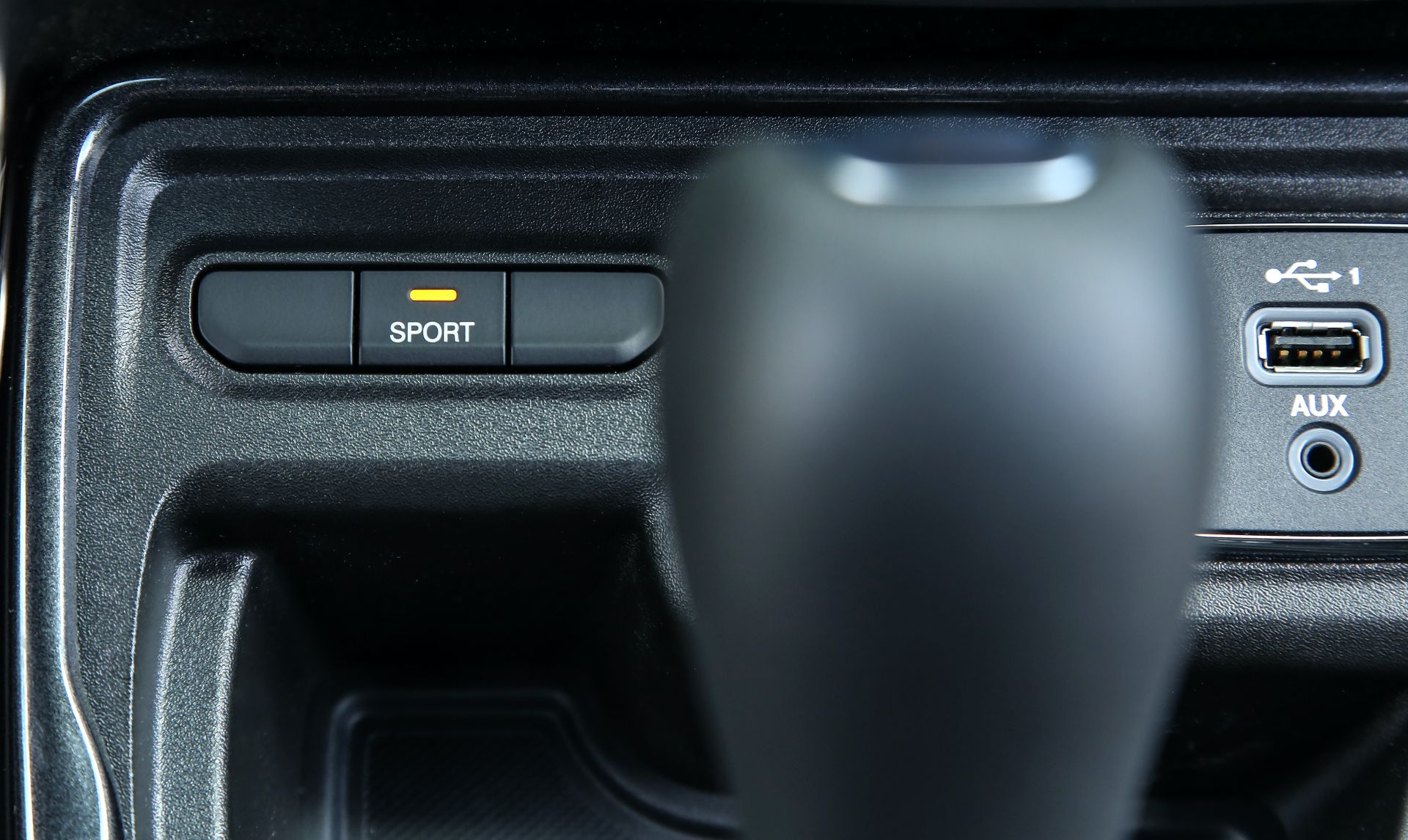 ‘Tu Vuò Fà L’Americano’: Europe’s 2021 Jeep Compass Is An Italian Posing As An American