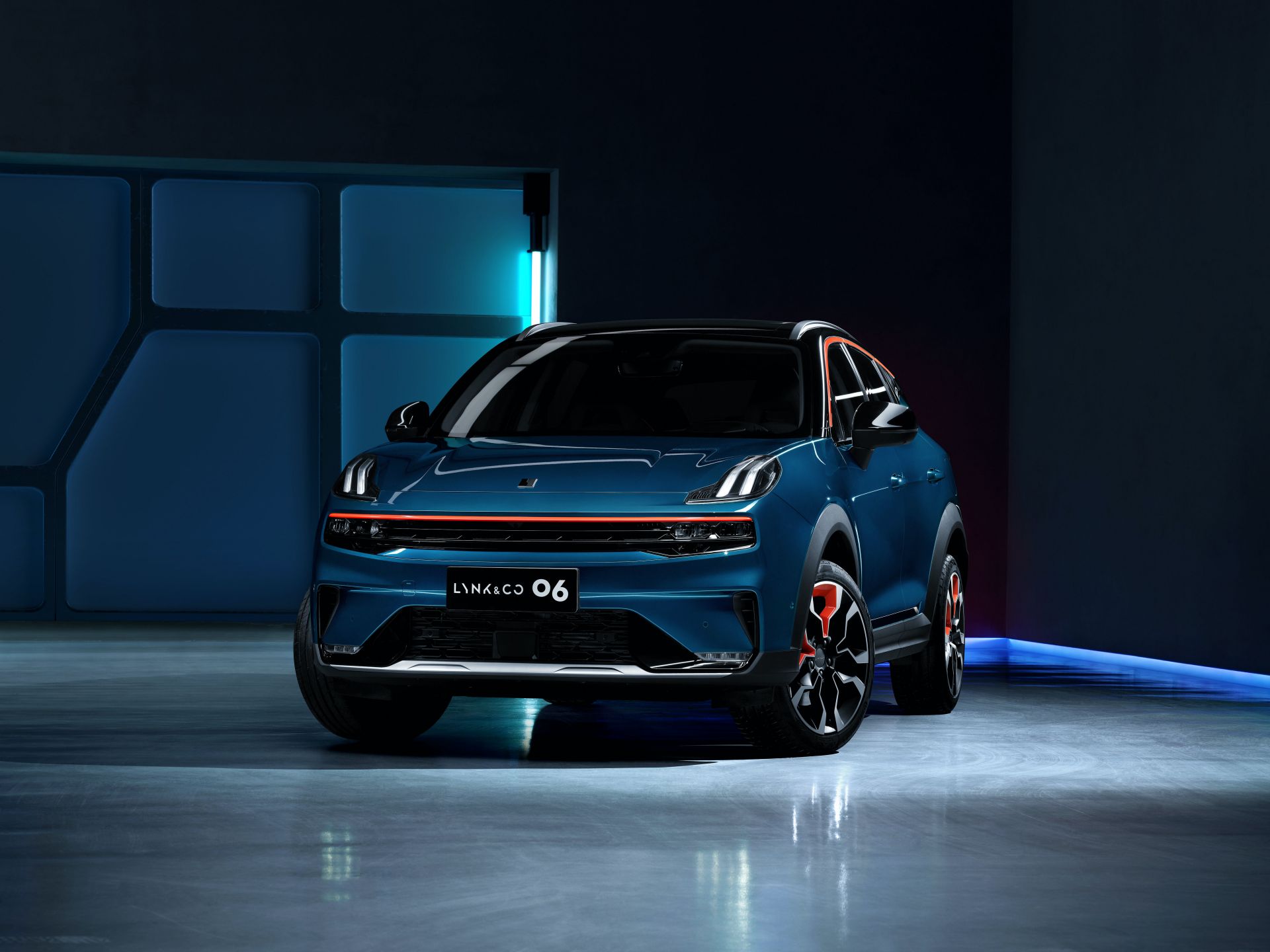 Lynk & Co 06 Revealed As A New Compact SUV For The Chinese Market