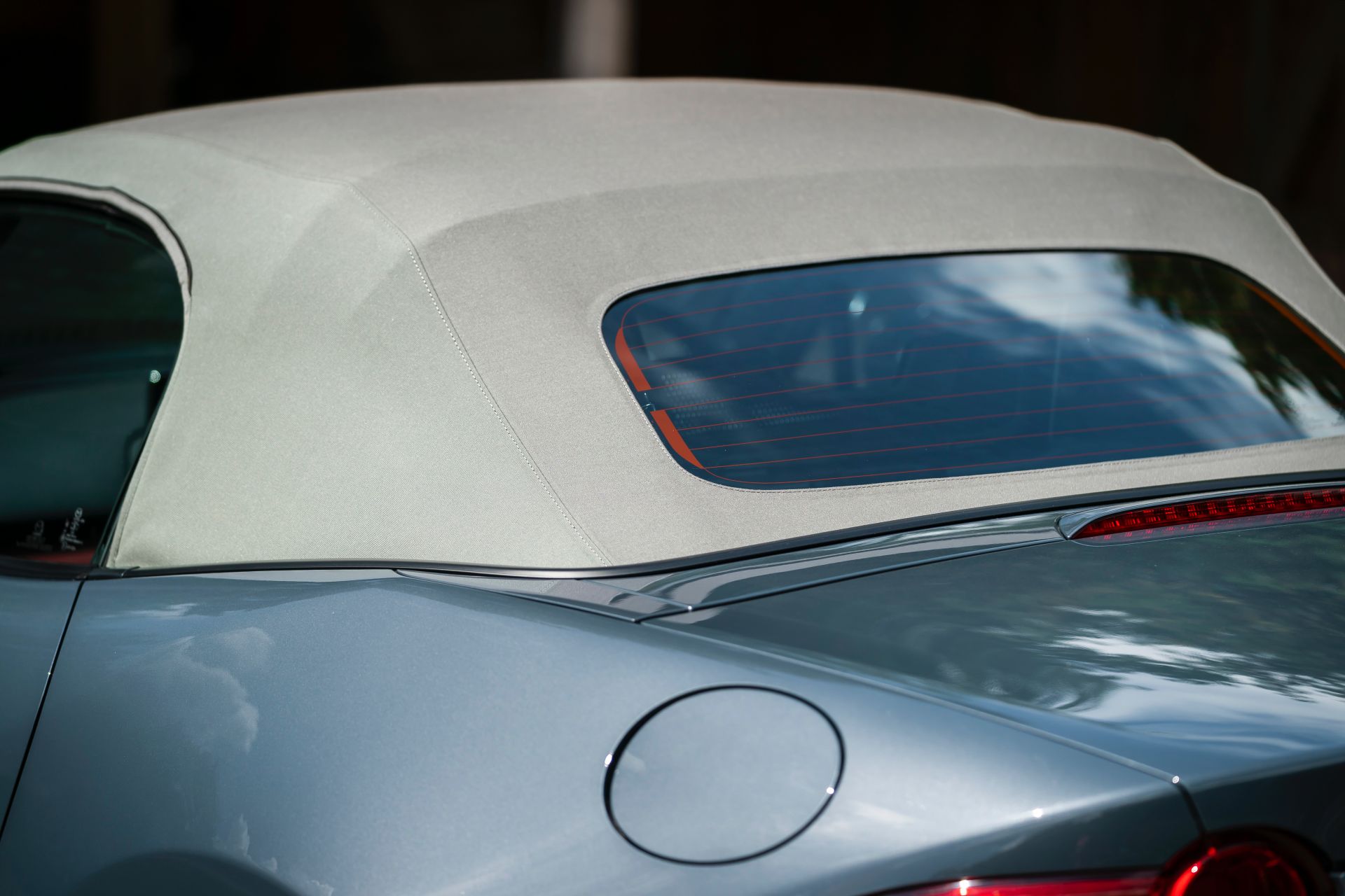 Mazda UK’s MX-5 R-Sport Limited Edition Stars In Cool Photoshoot