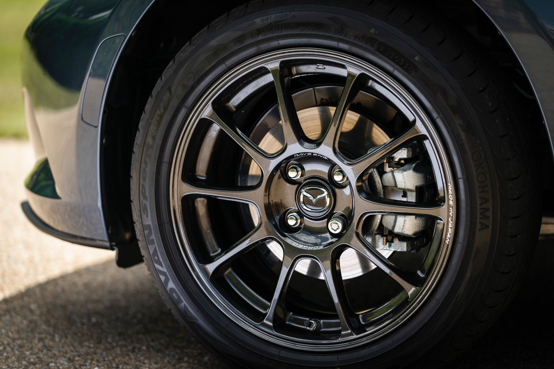 Mazda UK’s MX-5 R-Sport Limited Edition Stars In Cool Photoshoot