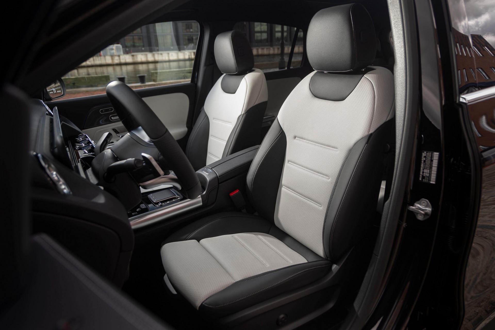 2021 Mercedes GLA Arrives In America For A Little Over $36k