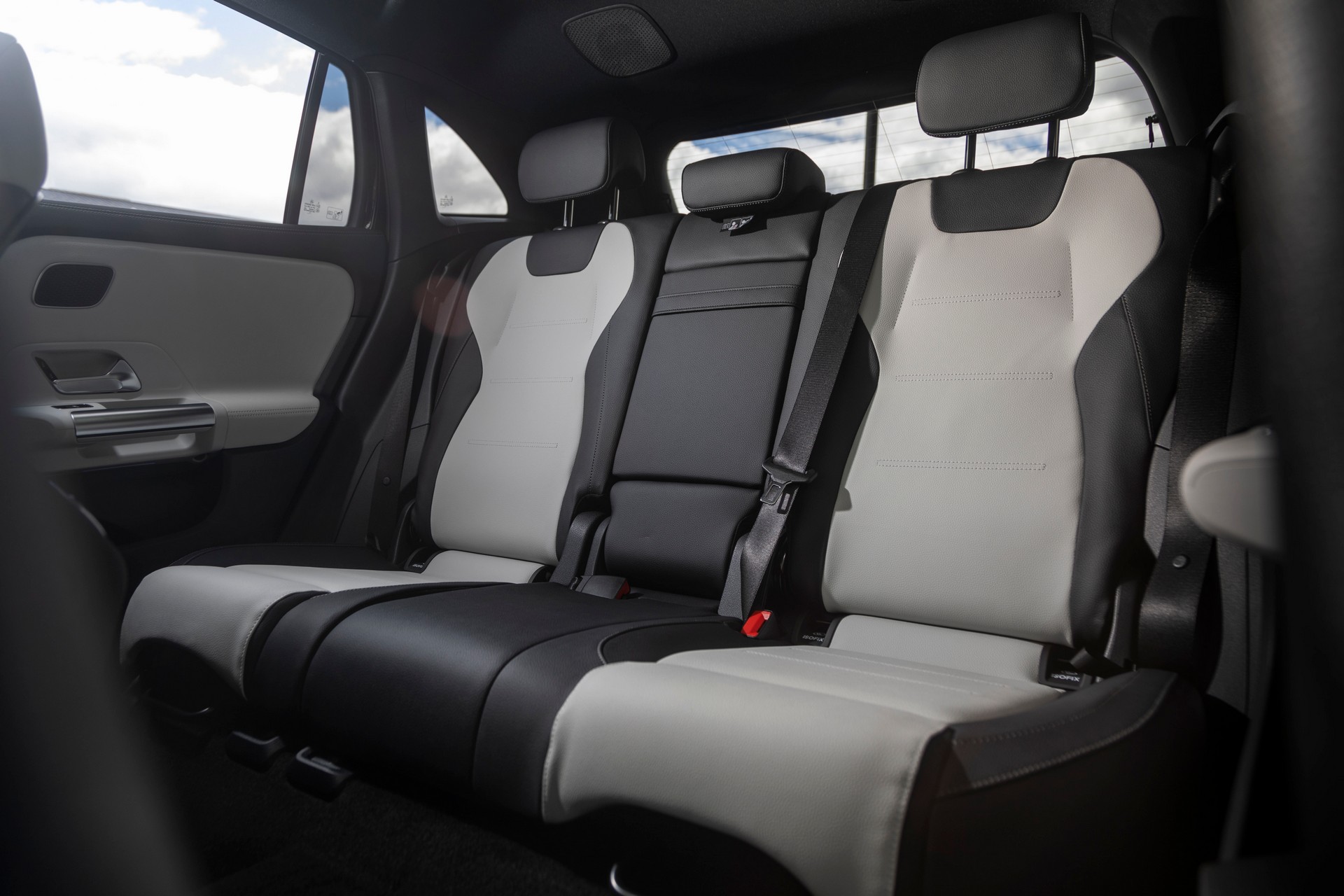 2021 Mercedes GLA Arrives In America For A Little Over $36k