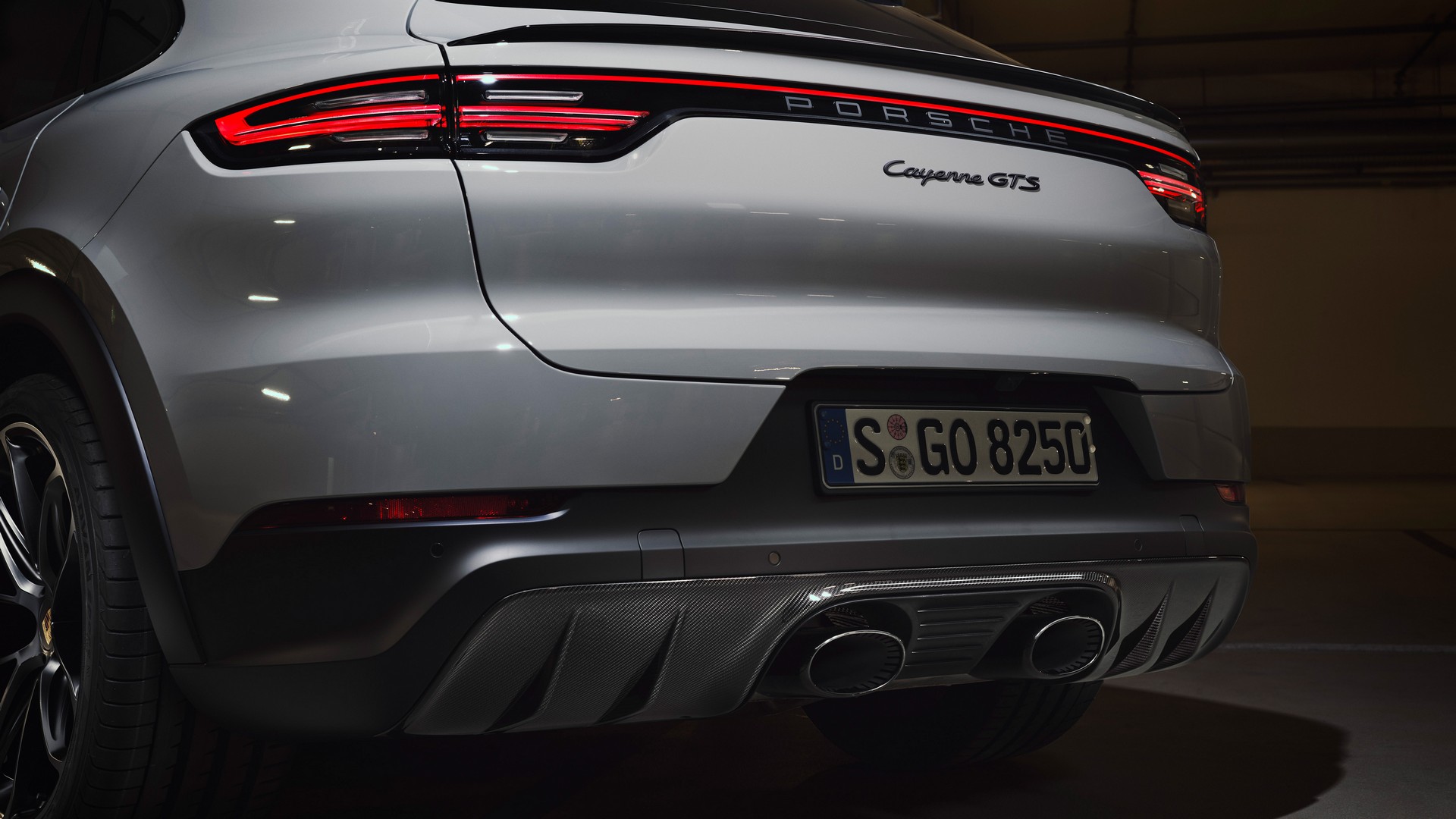 2021 Porsche Cayenne GTS Debuts With A Twin-Turbo V8 Pumping Out 454 HP