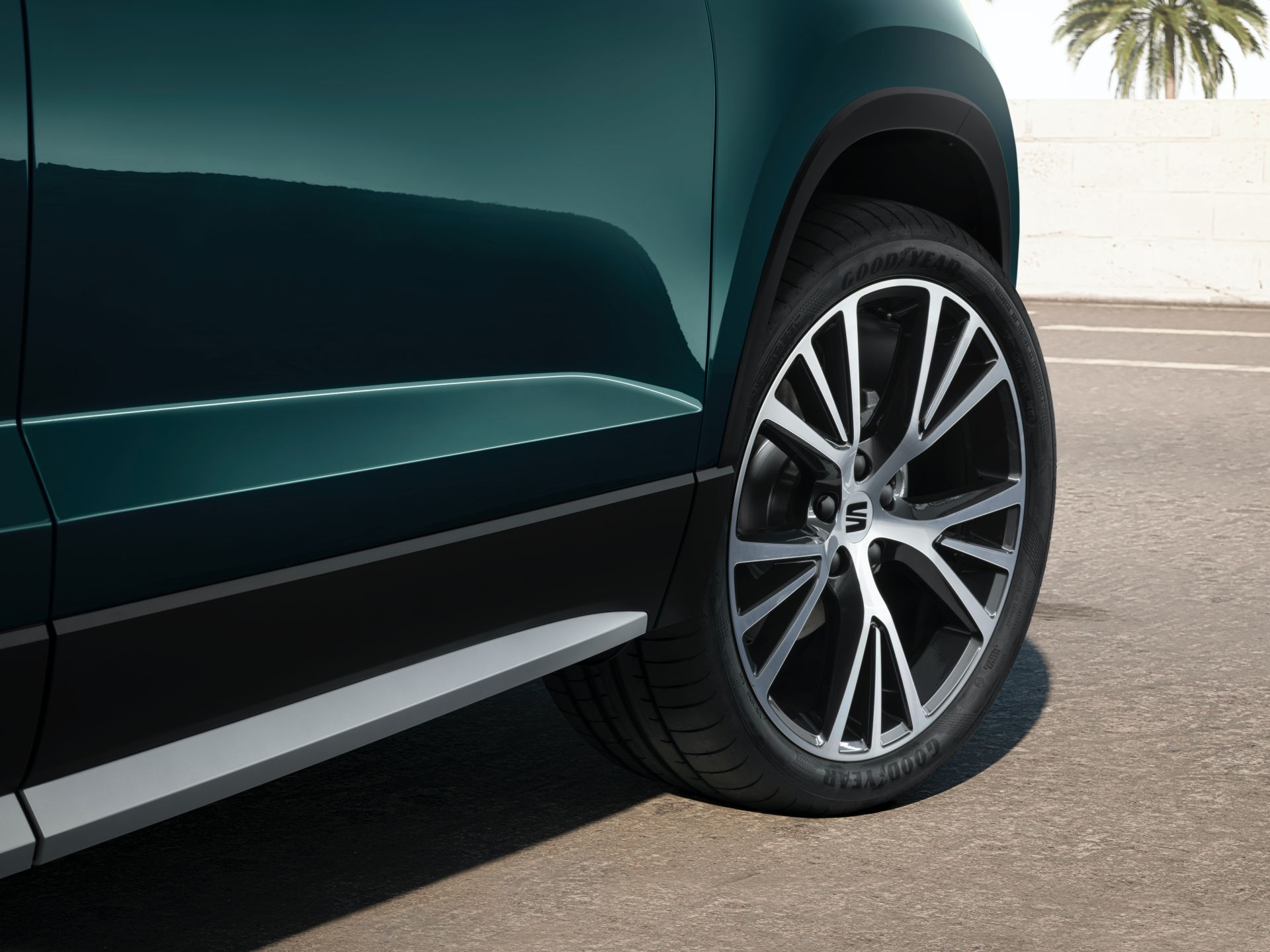 2021 SEAT Ateca Breaks Cover With Subtle Styling Tweaks, Major Tech Overhaul