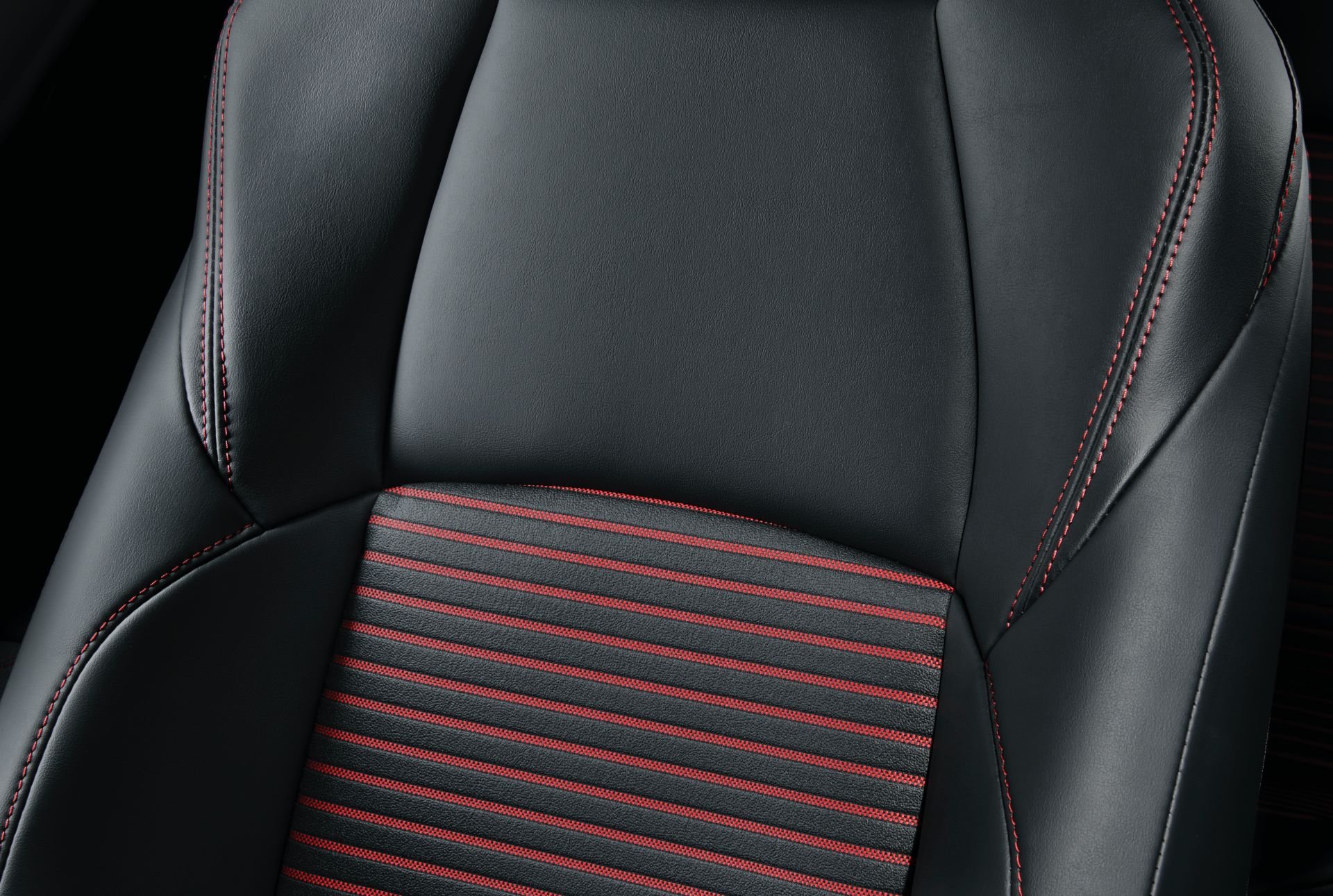 2021 Toyota RAV4 PHV Debuts As Japan’s RAV4 Prime