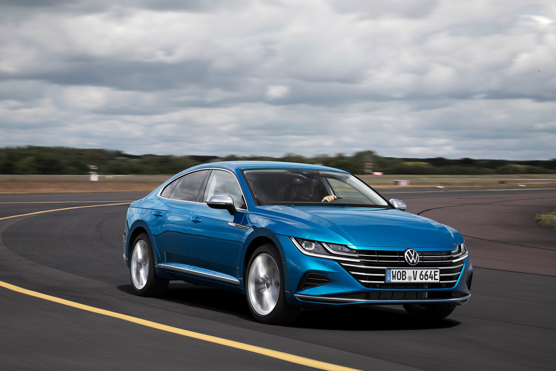 2021 VW Arteon Debuts With New Shooting Brake Variant And Plug-In Hybrid