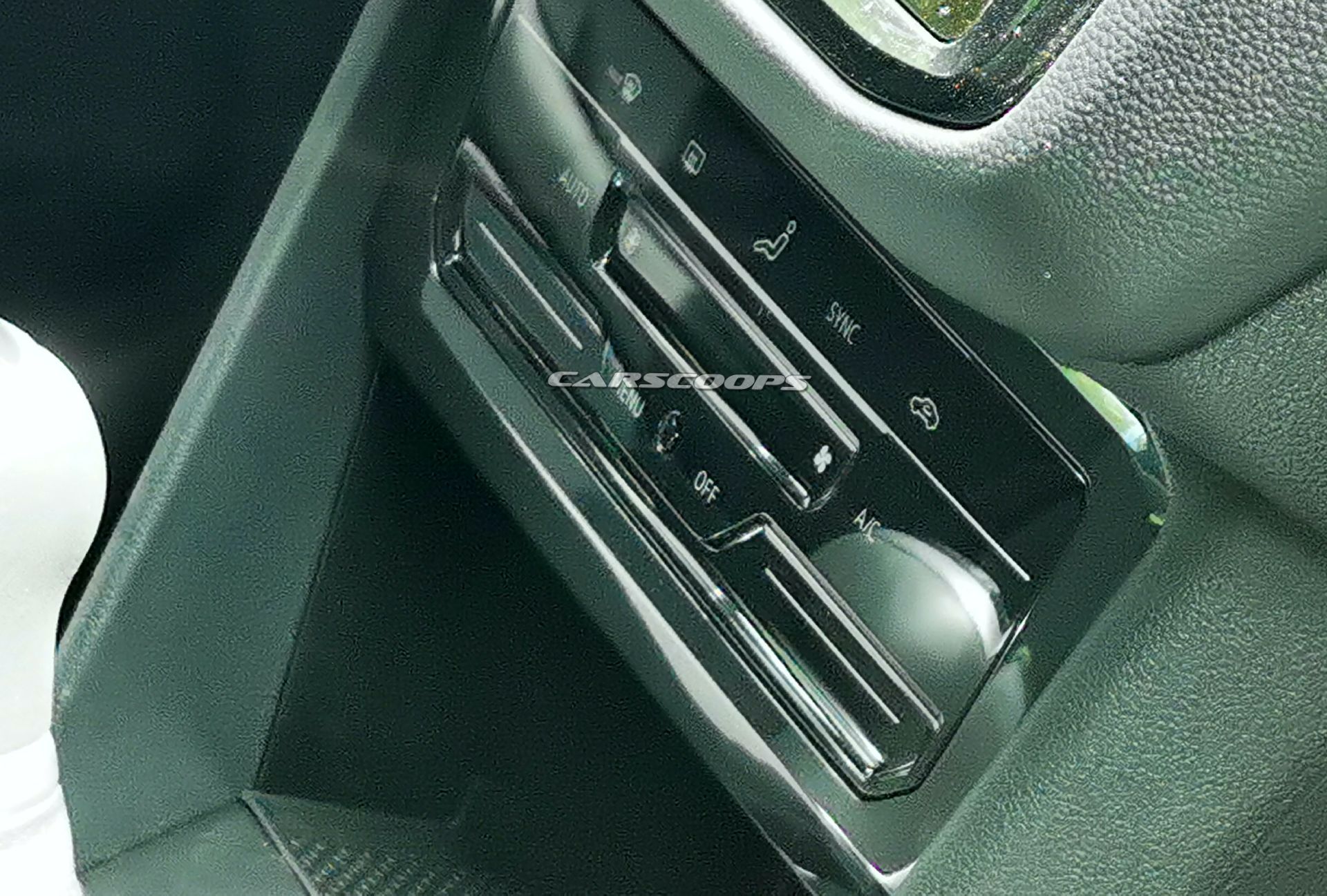 Undisguised 2021 VW Tiguan Prototype Lets Us See All The Changes