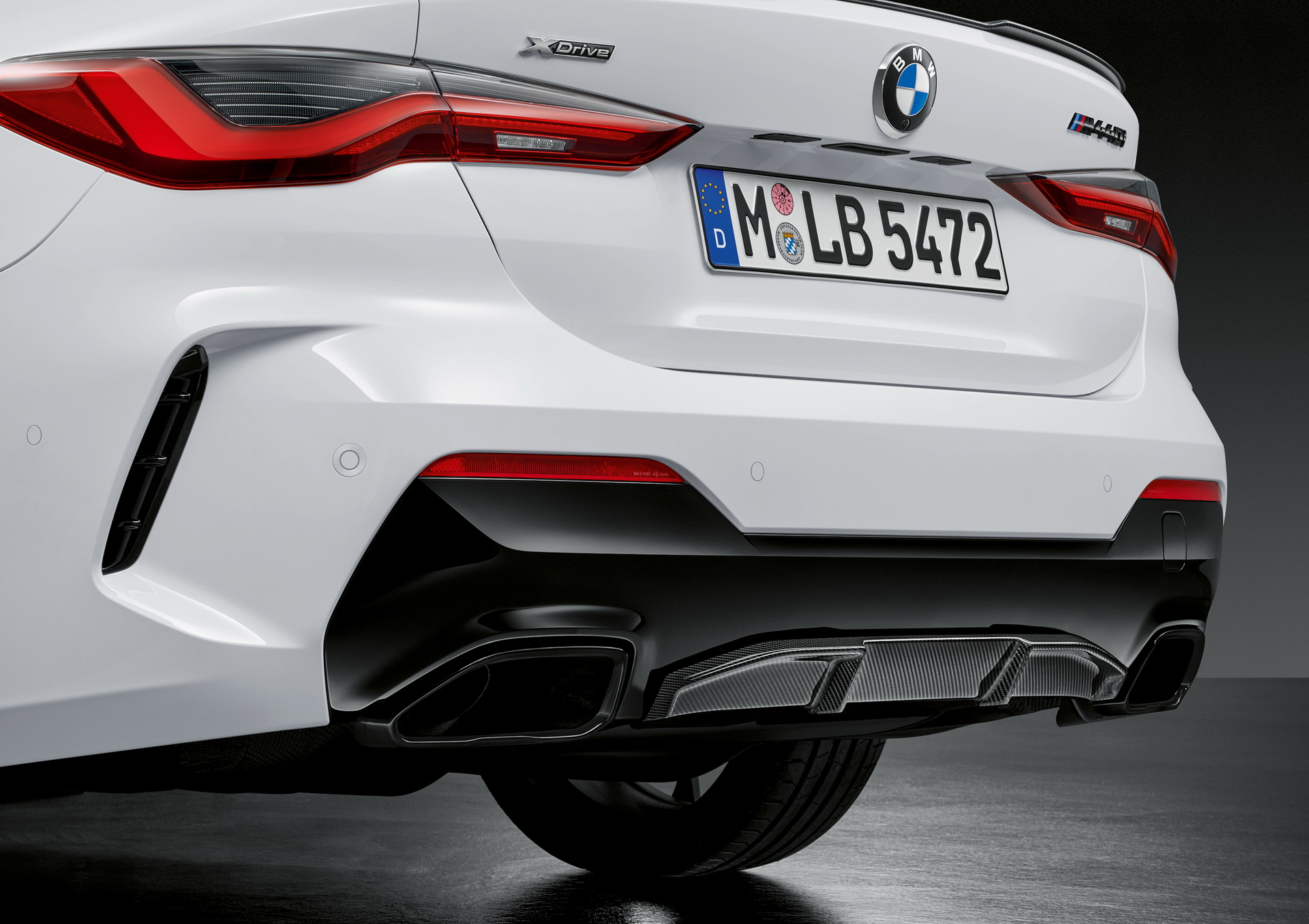New 2021 BMW 4-Series Coupe Keeps A Straight Face While Wearing M Performance Parts