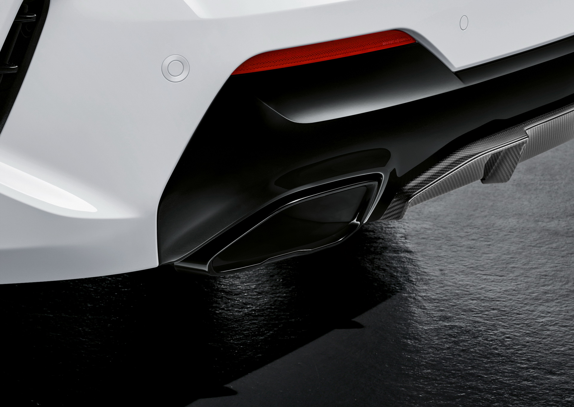 New 2021 BMW 4-Series Coupe Keeps A Straight Face While Wearing M Performance Parts