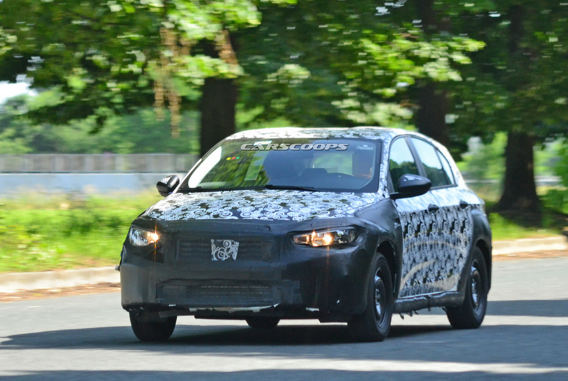 2021 Fiat Tipo Facelift Might Get A Jacked-Up ‘Cross’ Version