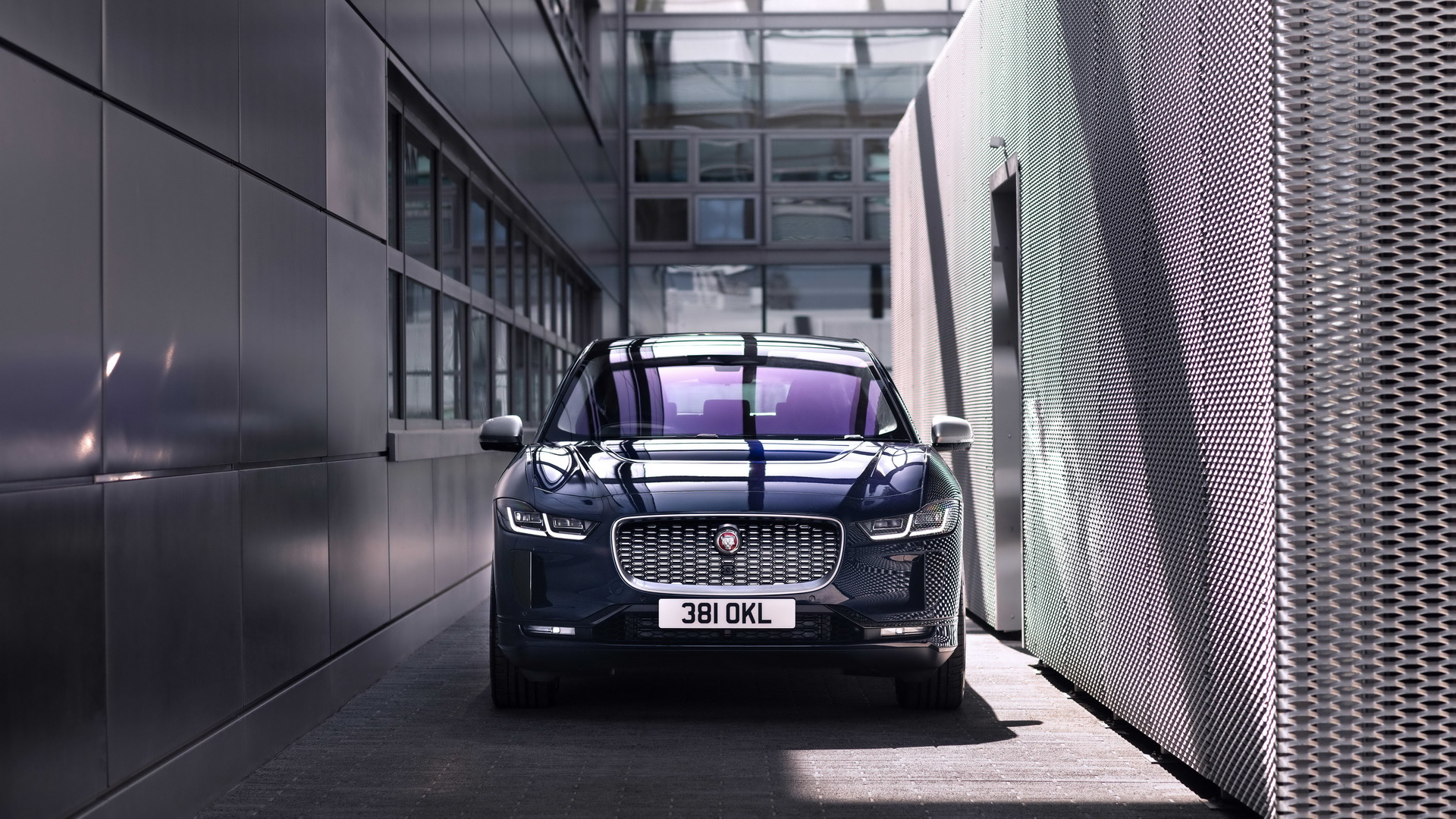 2021 Jaguar I-Pace Unveiled With More Tech, New Visuals