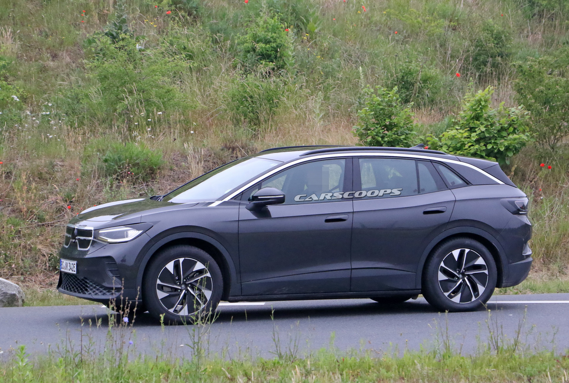 Cheeky 2021 Volkswagen ID.4 Electric Crossover Is Now Disguised As A Kia