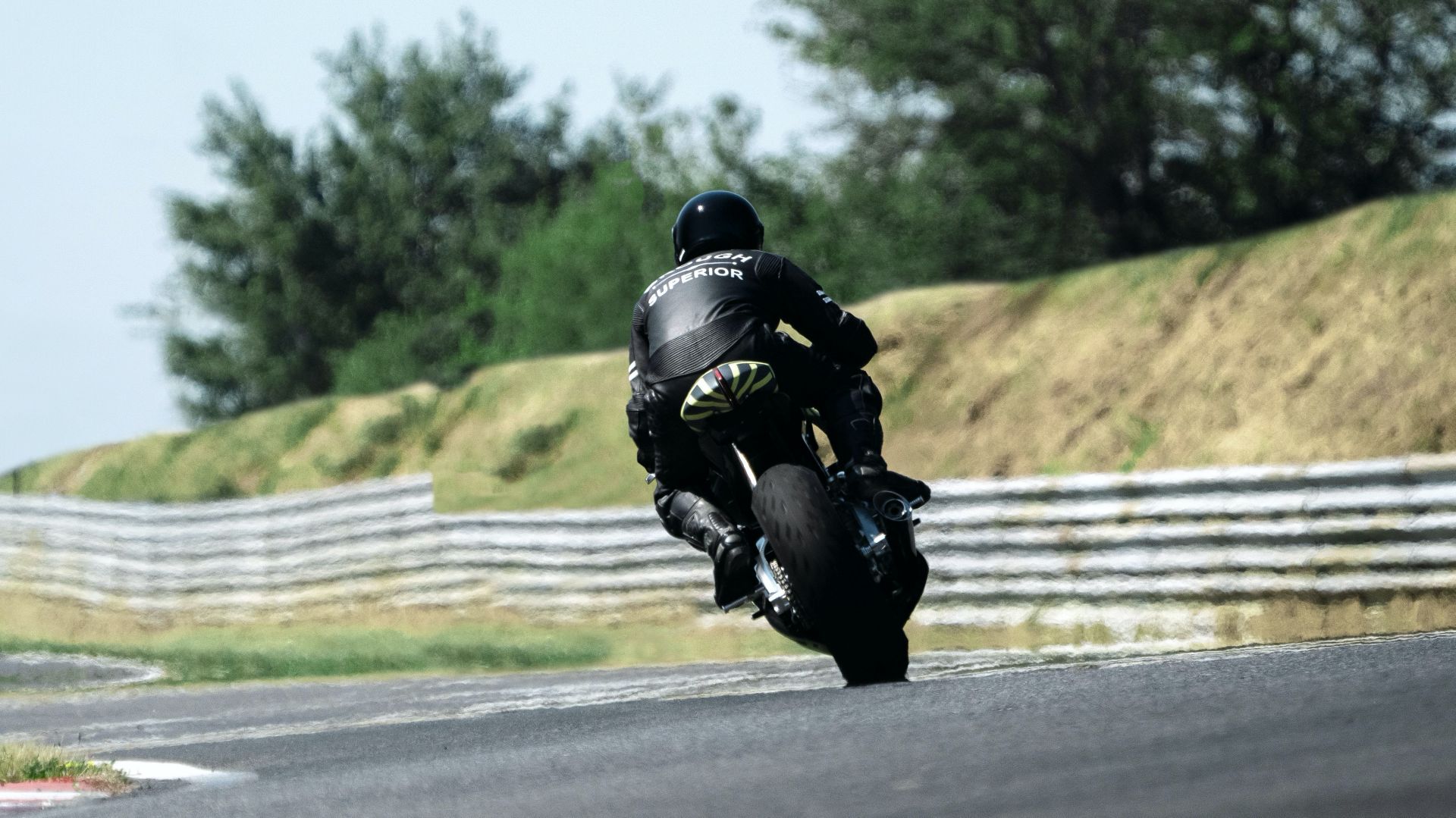 AMB 001 By Aston Martin And Brough Superior Completes First Track Test