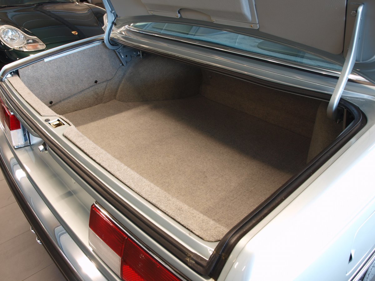 1979 BMW 633 CSi With 1,000 Miles On The Clock Goes For $97k