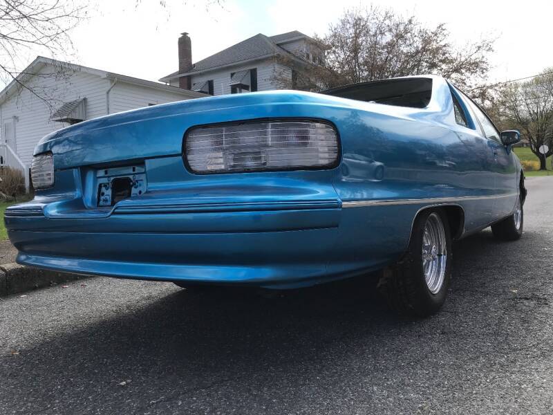 Four-Seater Chevrolet Caprice ‘El Camino’ Needs A Top For Its Rear Passengers