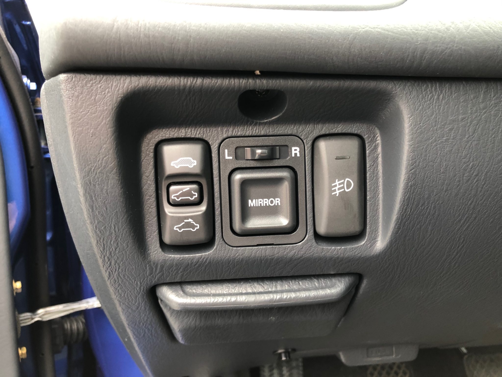 Pristine 2000 Honda Civic Si Sells For An Insane $50,000