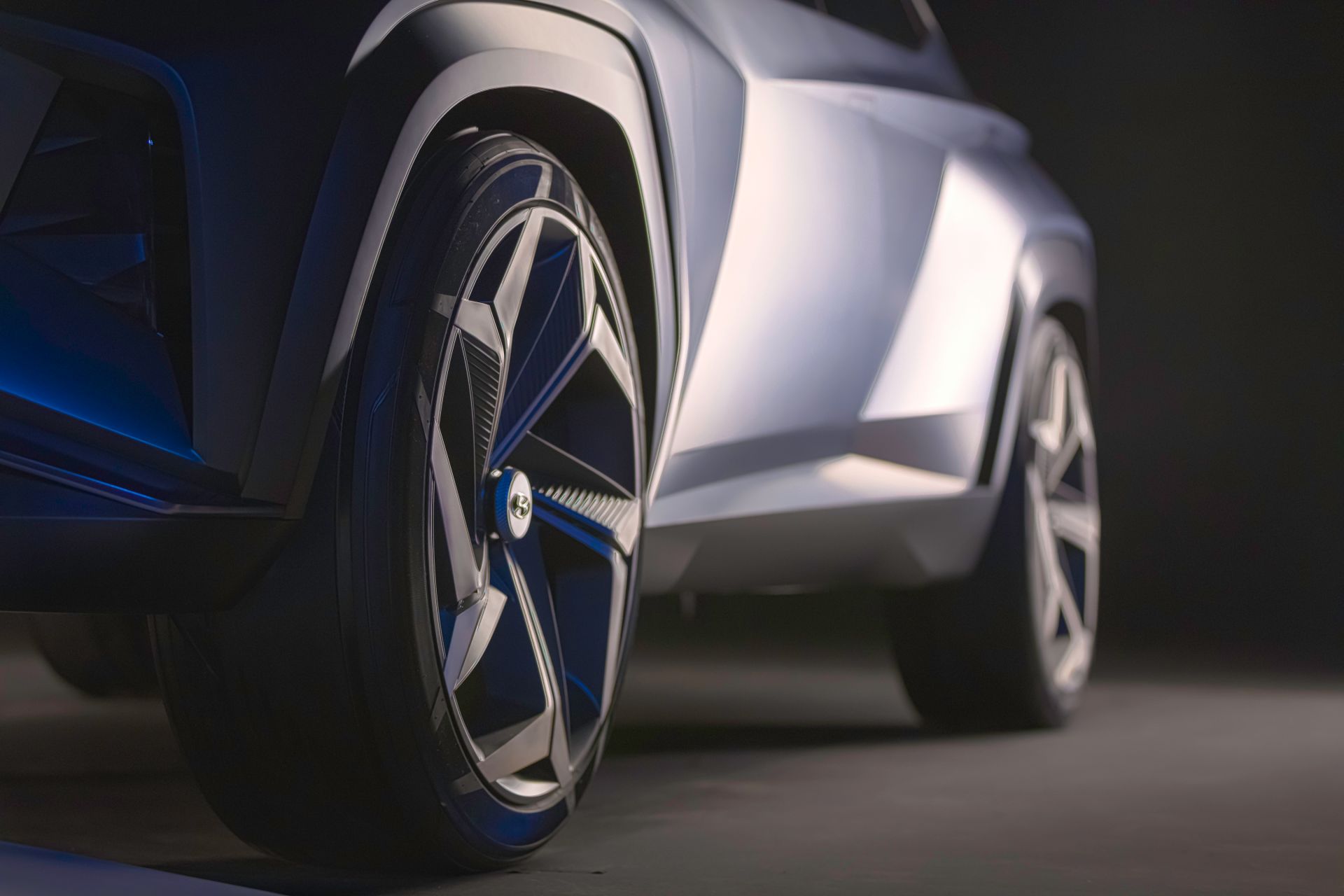 Hyundai Design Boss Presents Striking Vision T Concept In Walkaround Video