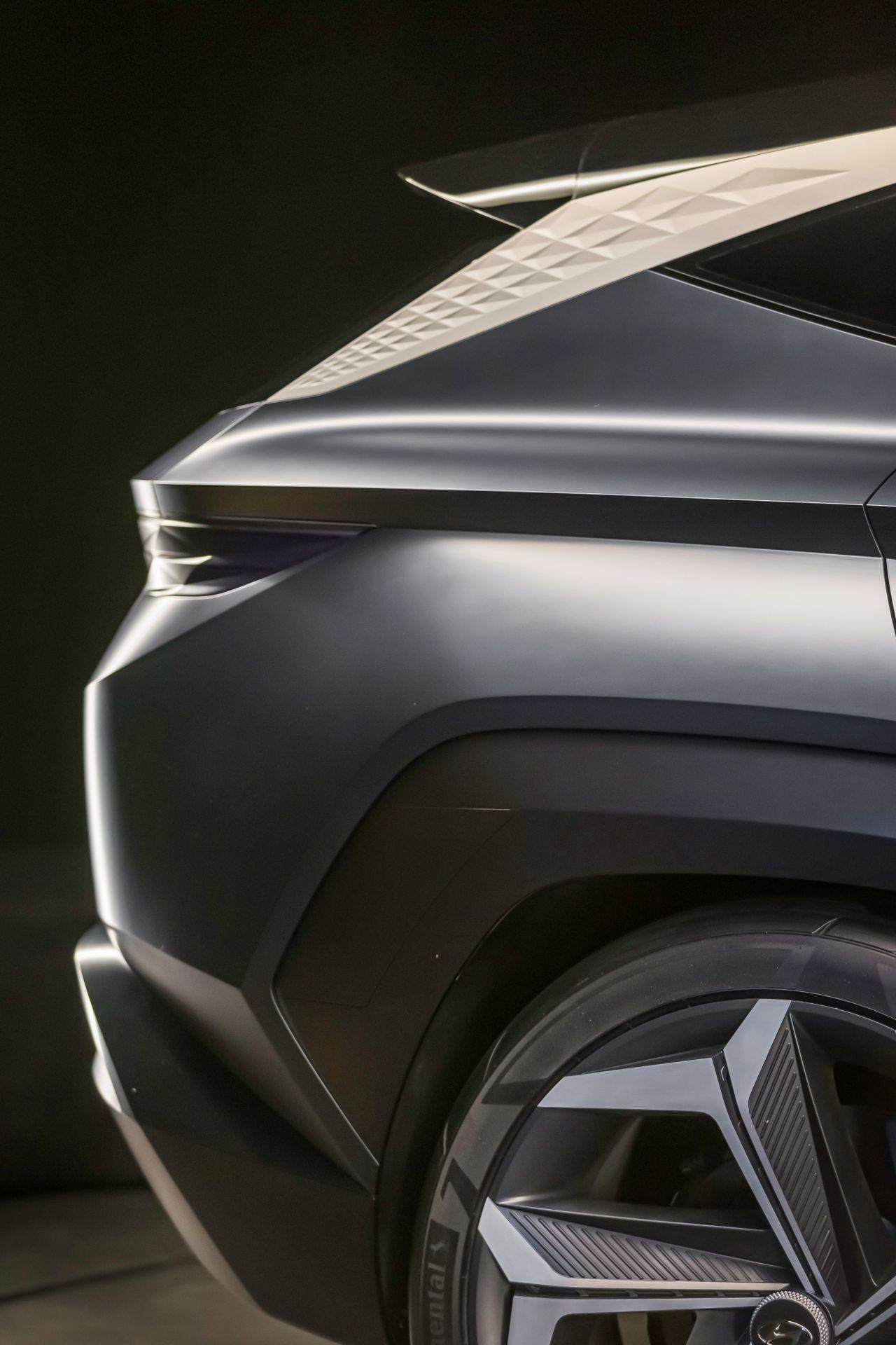 Hyundai Design Boss Presents Striking Vision T Concept In Walkaround Video