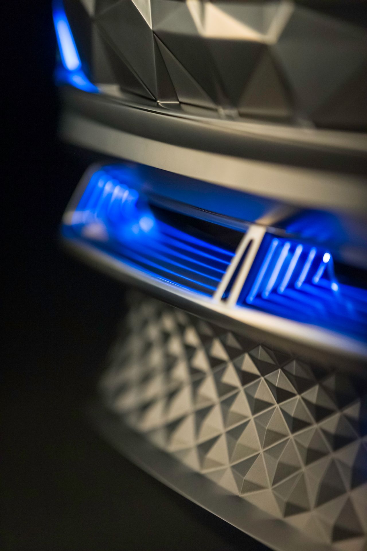 Hyundai Design Boss Presents Striking Vision T Concept In Walkaround Video