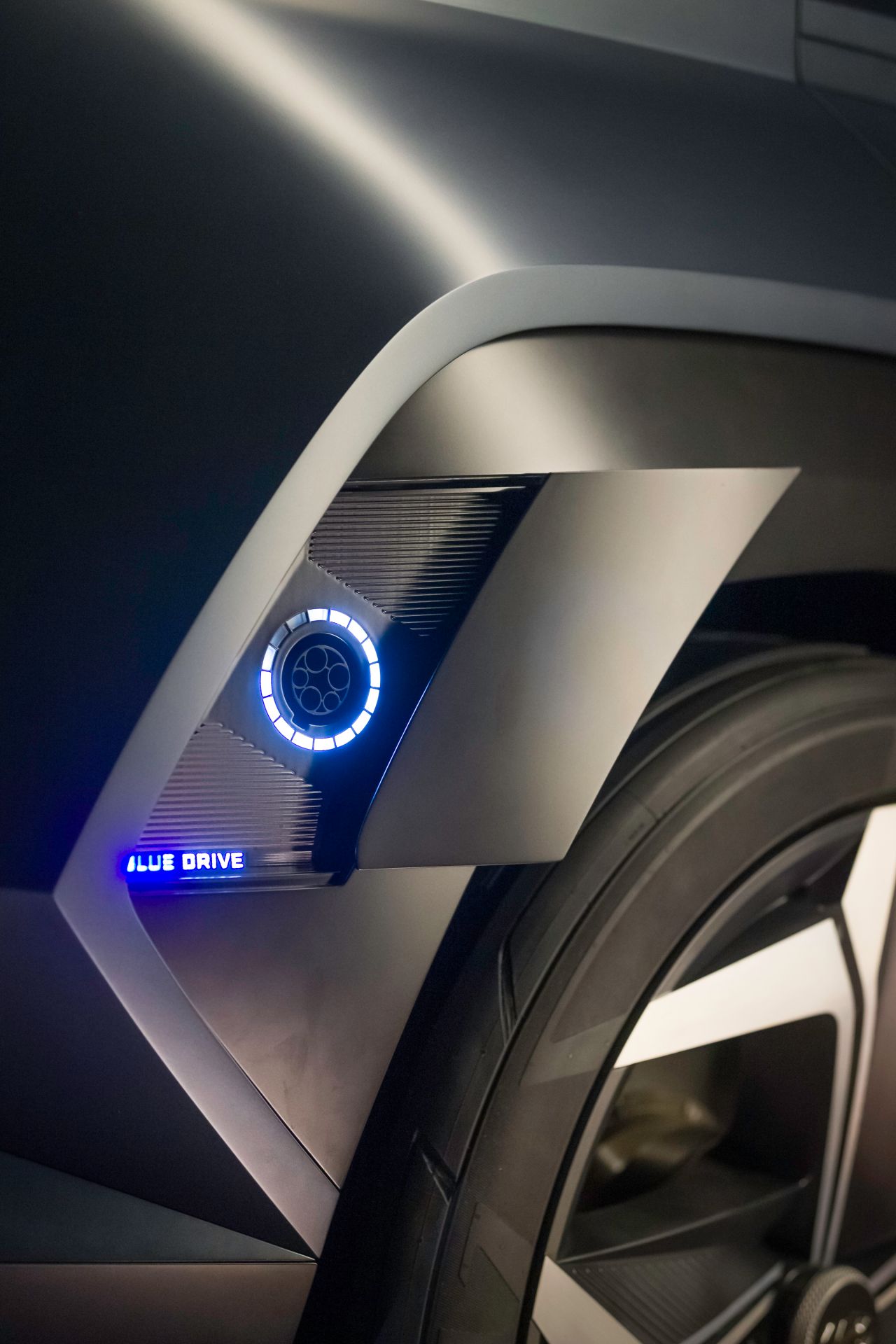 Hyundai Design Boss Presents Striking Vision T Concept In Walkaround Video