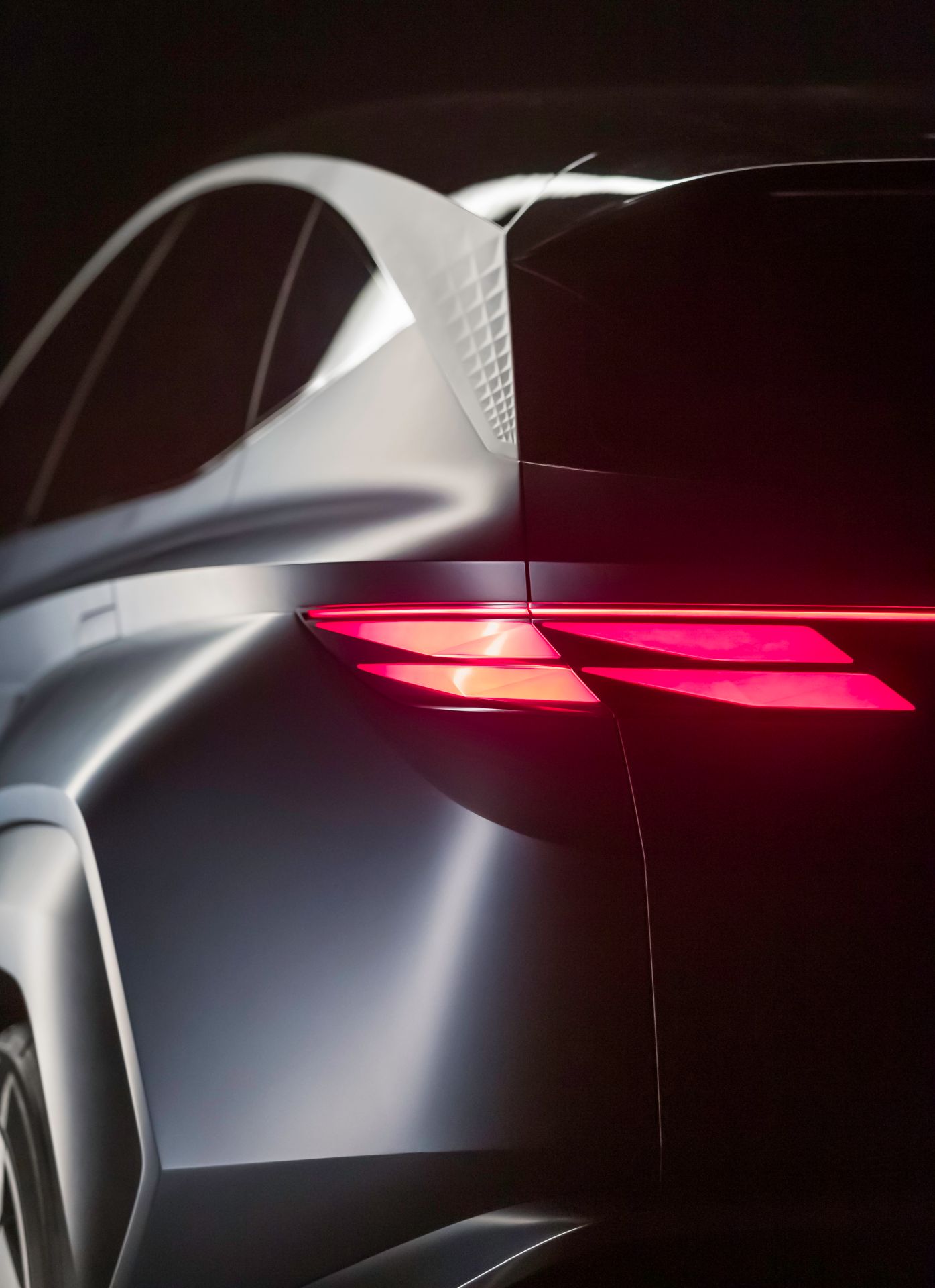 Hyundai Design Boss Presents Striking Vision T Concept In Walkaround Video