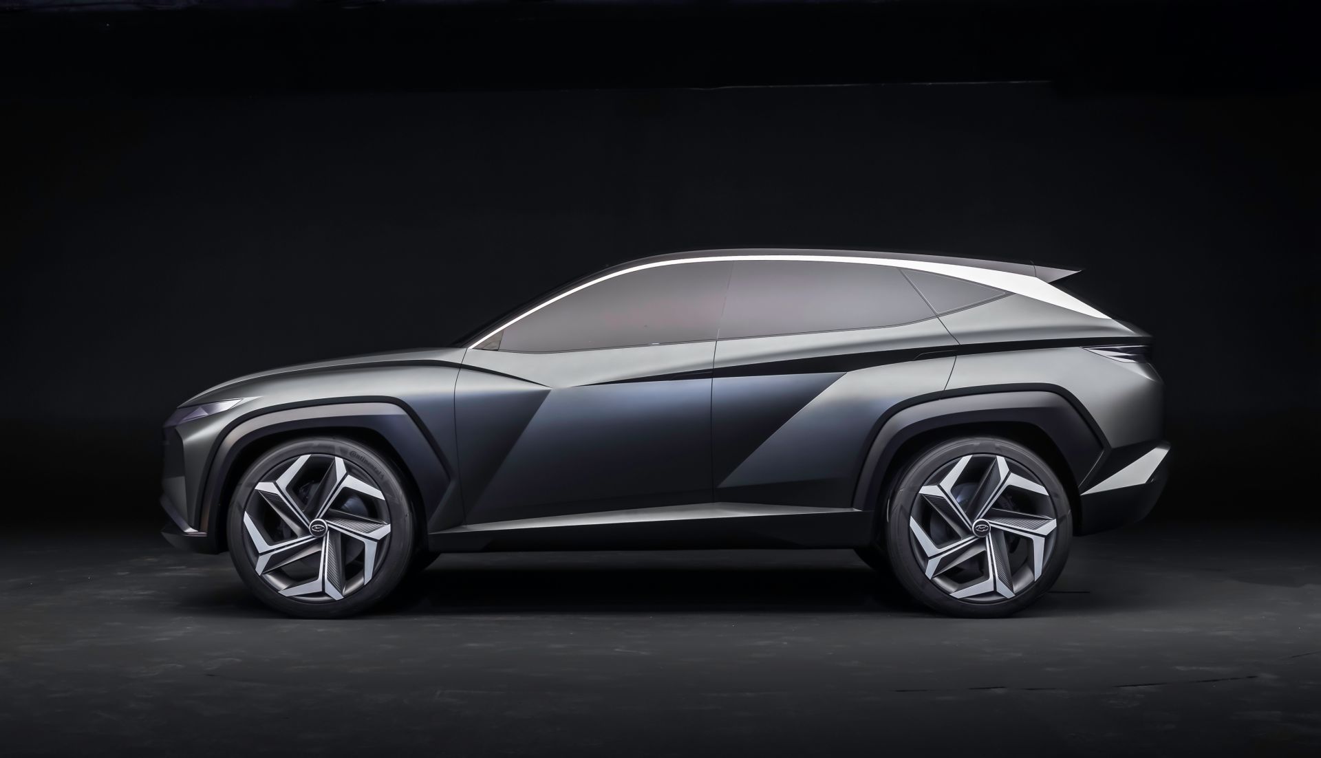Hyundai Design Boss Presents Striking Vision T Concept In Walkaround Video